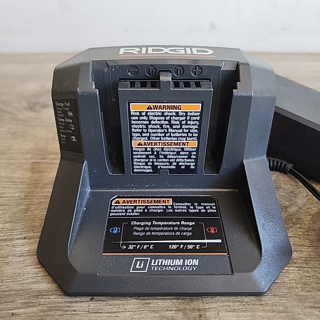 Ridgid 18V Lithium-Ion Battery Charger R86093