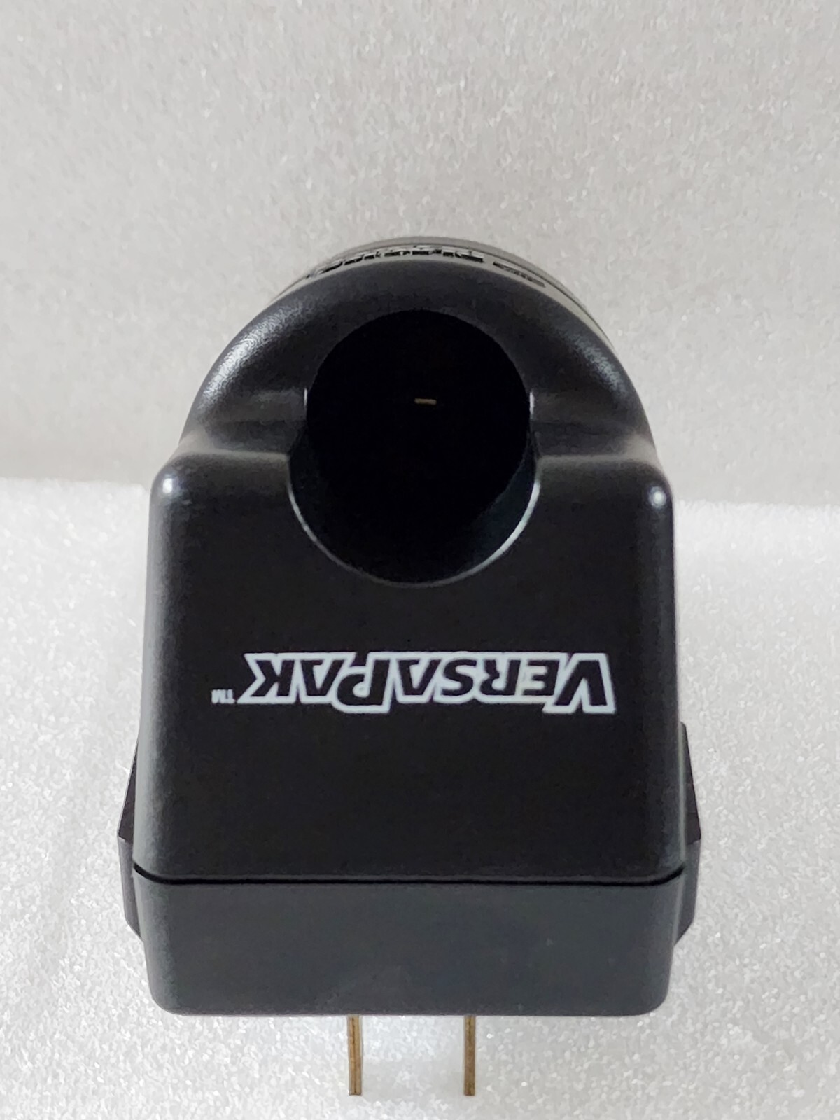 NEW Black & Decker VersaPak Battery Charger VP131 for 3.6 Volt Battery 387101-00