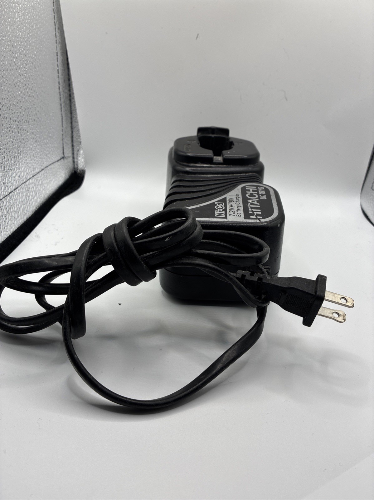 Hitachi Koki UC18YG 7.2-18V Nickel-Cadmium (NiCd) Power Tool Battery Charger