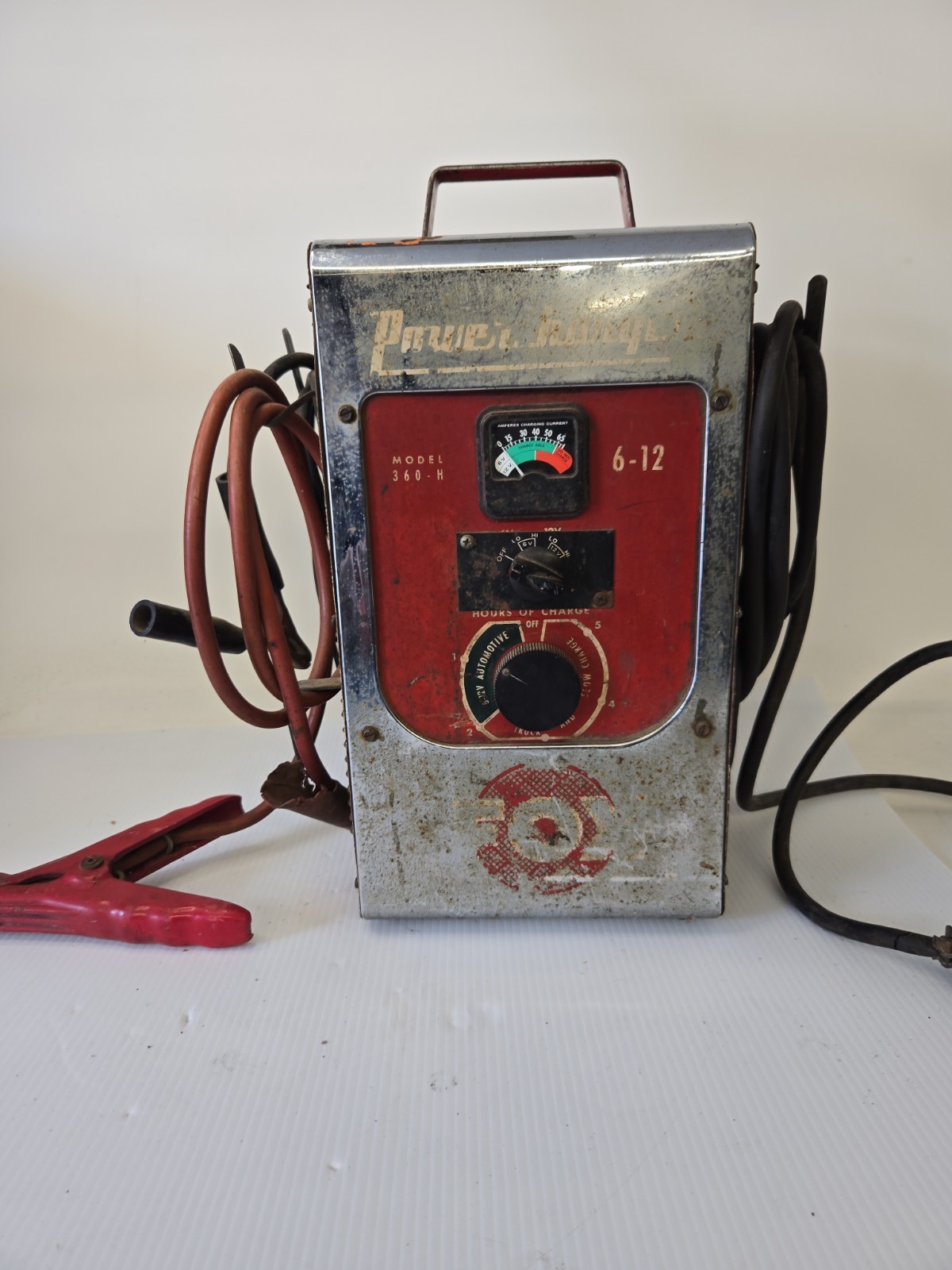 Fox Power Charger 6-13 V Model 360-H