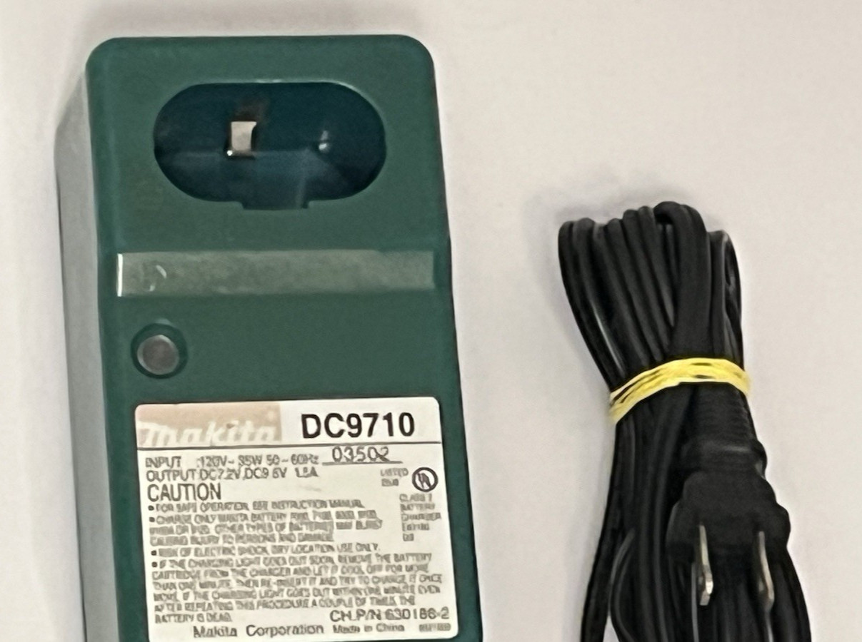 Makita DC9710 Battery Charger 120V 35W 50-60Hz DC7.2V DC9.6V 1.5A