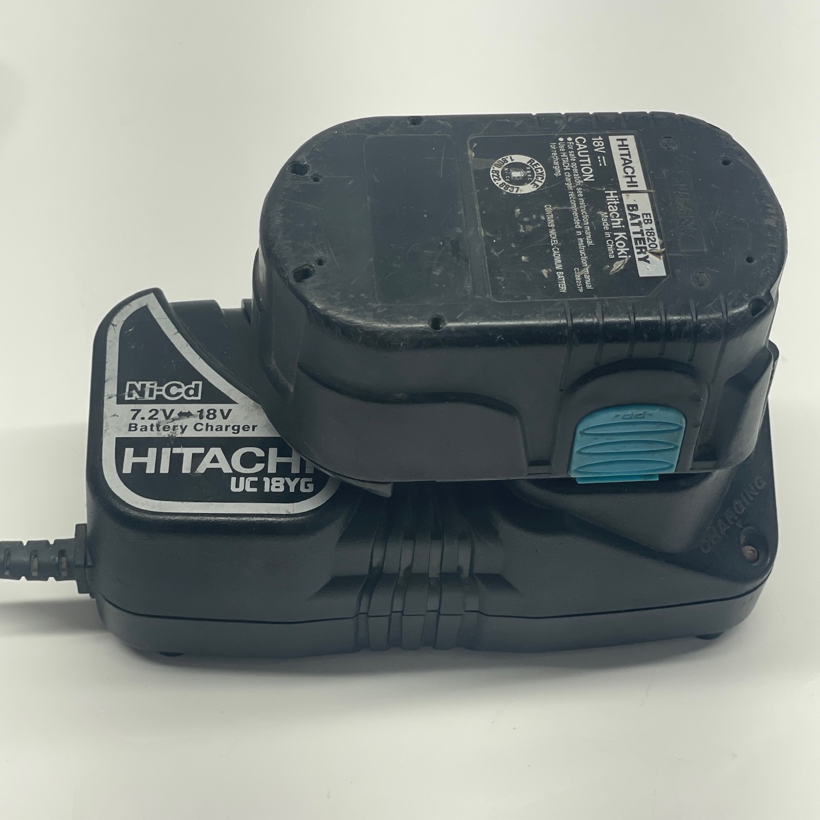 Hitachi 7.2v – 18V NiCd Battery Charger UC18YG w/ 18v Battery EB1820L – Tested