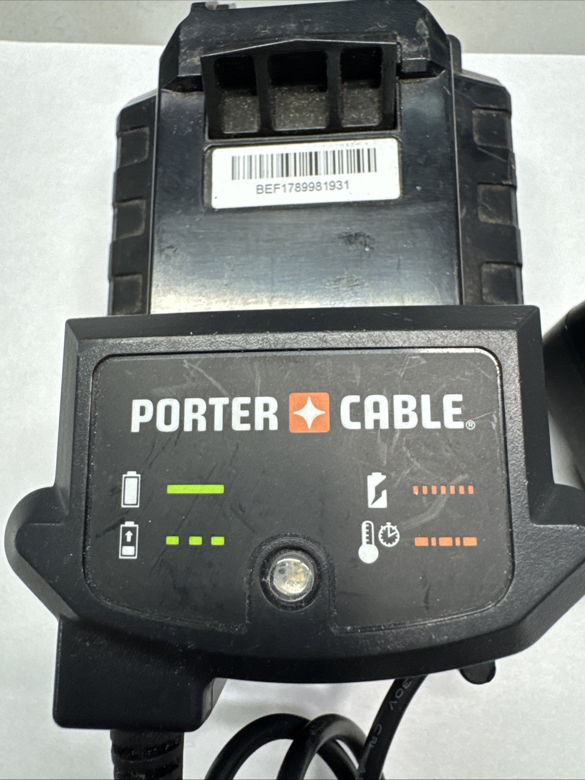 PORTER-CABLE PCC699L 20V Max Lithium-Ion Battery Charger And Battery