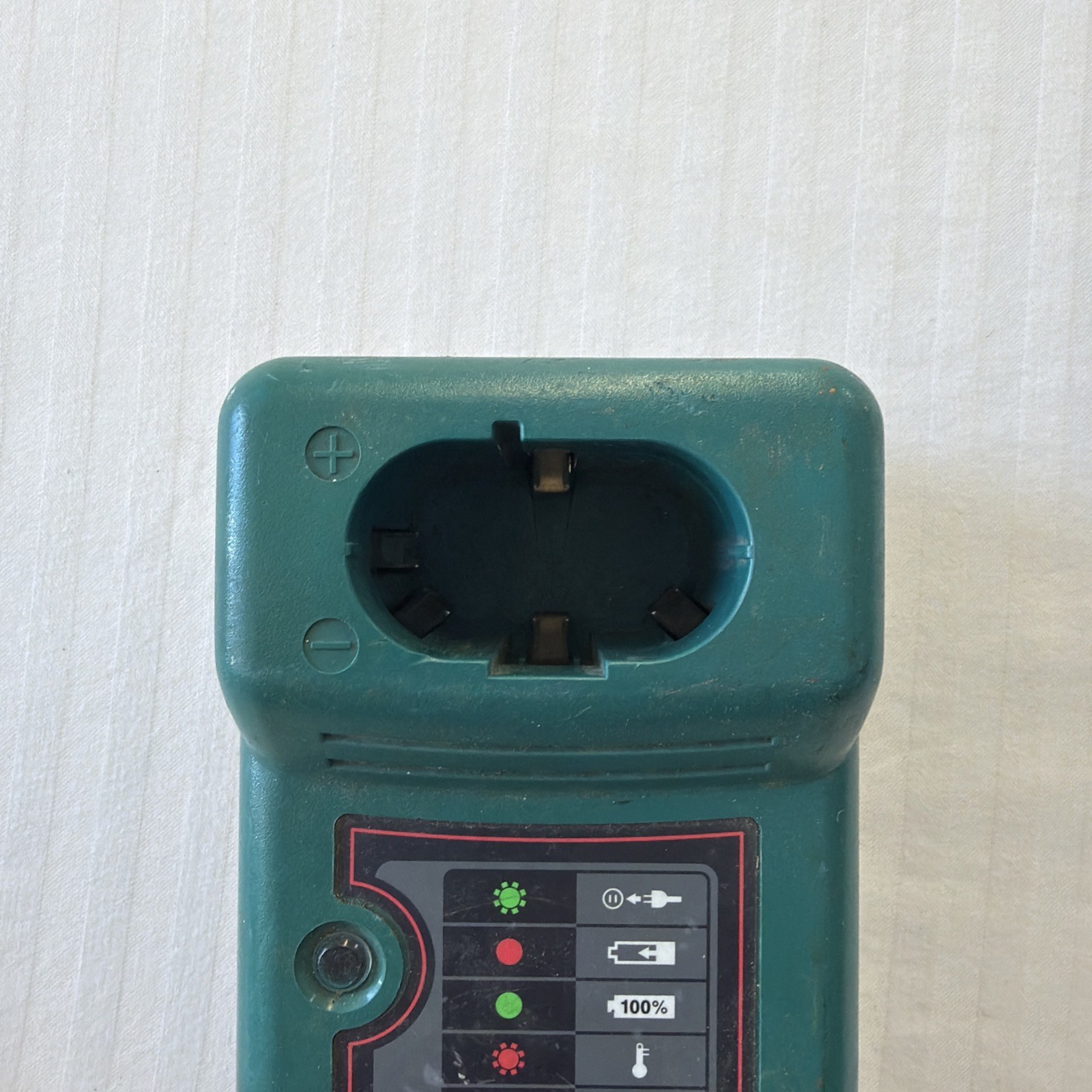 Makita DC1414 T 7.2-14.4V Ni-MH Ni-Cd Tool Battery Charger-Tested – A36