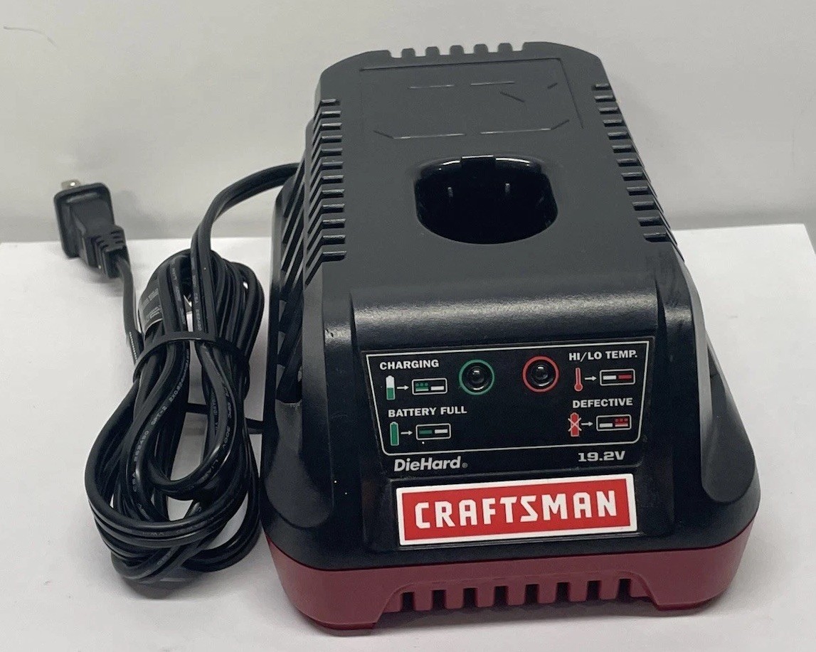 GENUINE Craftsman Die Hard 19.2V Universal Battery Charger Part # 5336 TESTED