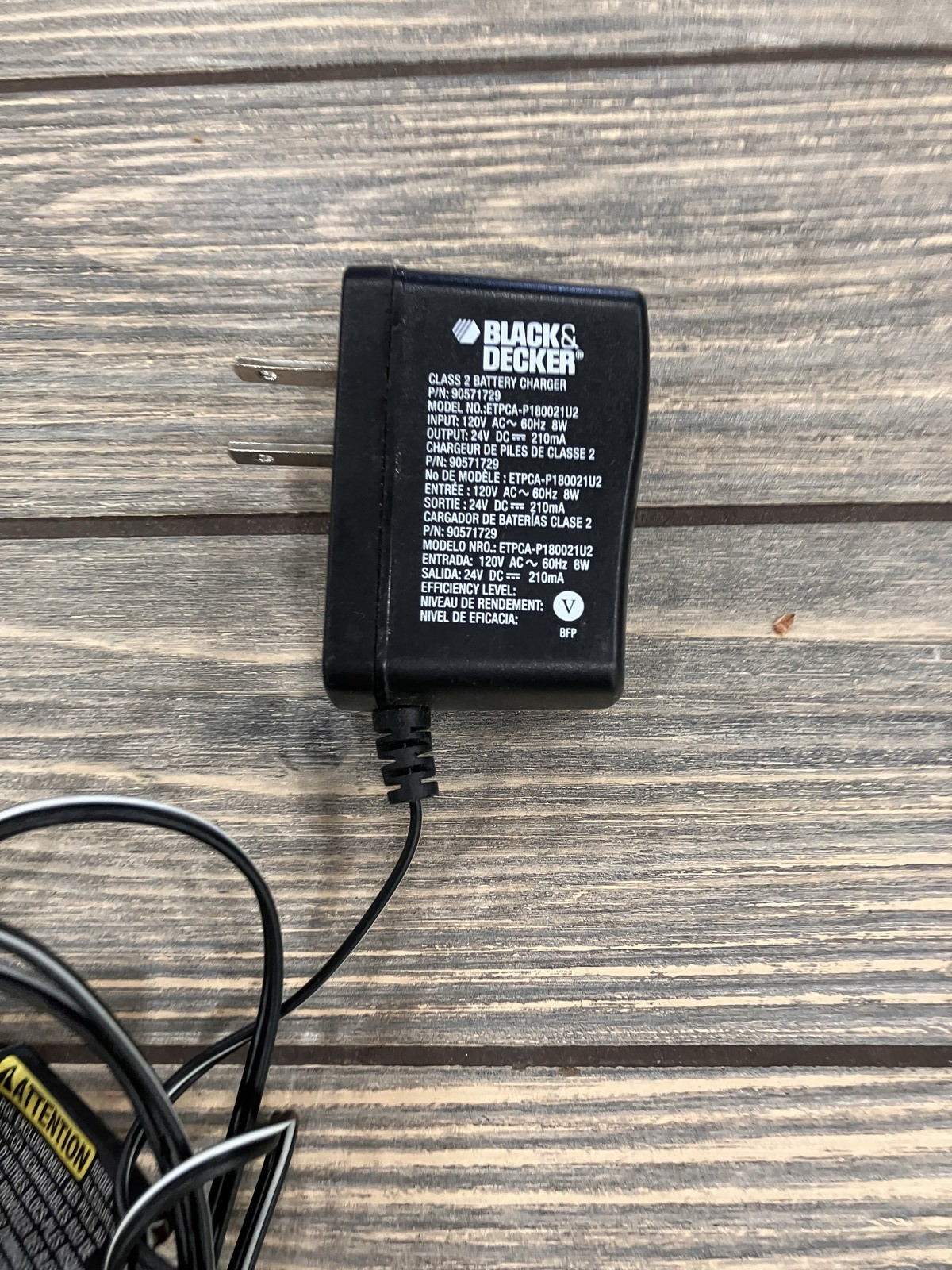Black & Decker 9.6V-18V Ni-MH Ni-CD Power Tool Battery Charger ETPCA-P180021U2