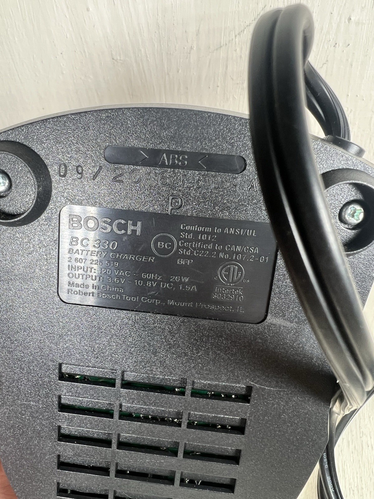 Bosch BC330 Genuine OEM 4V – 12V Lithium-Ion Battery Charger