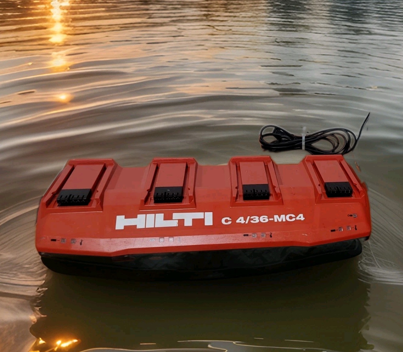 Hilti C 4/36-MC4 Multi-Bay 4-Slot Battery Charger 110V-120V 115V Sequential 90W