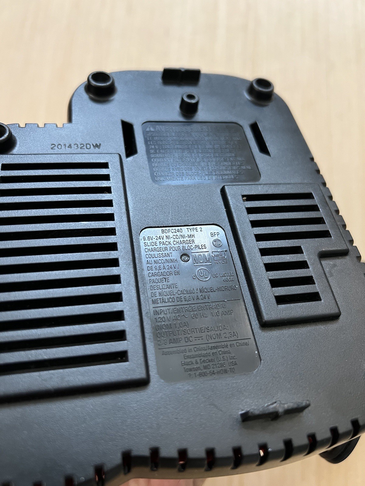 Black And Decker Firestorm Rapid 1-Hour Battery Charger 9.6V-24V BDFC240