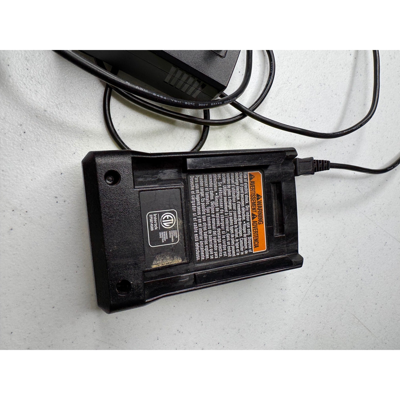 Ryobi 40V Lithium Battery Charger OP404VNM 140412008 Genuine Power Tool Accesso