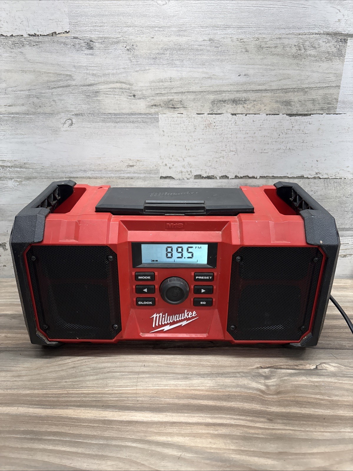 Milwaukee 2890-20 M18 Jobsite Radio AM/FM Cordless Corded USB Port Red Black