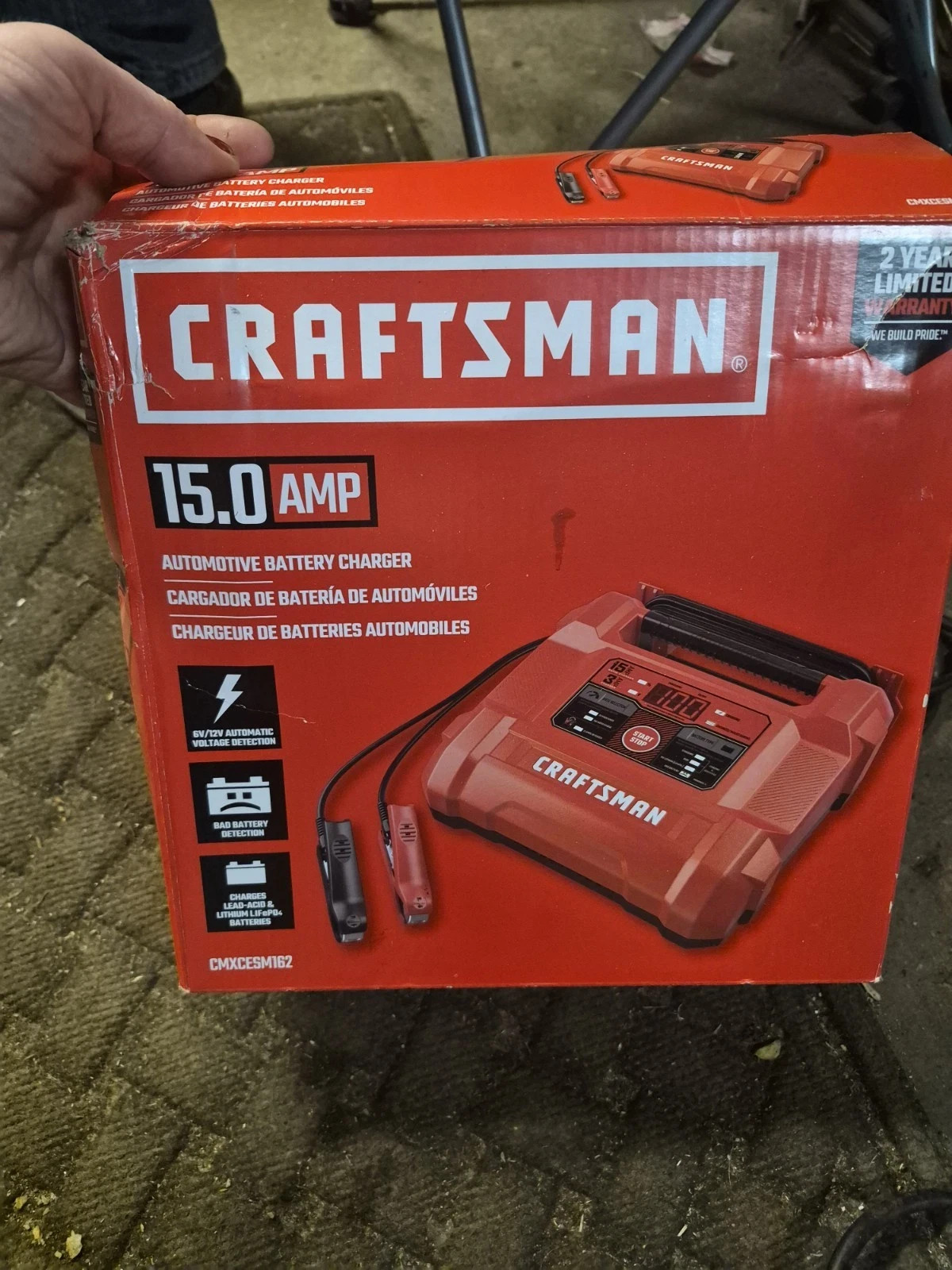 CRAFTSMAN Red 15A 6V/12V Car Battery Charger & Maintainer CMXCESM162