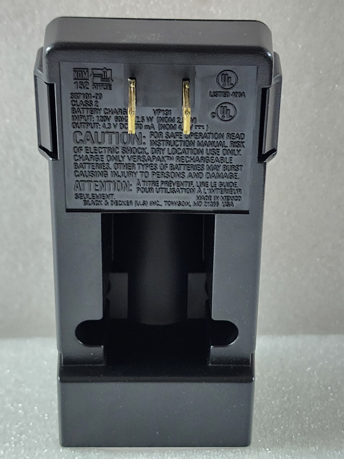 NEW Black & Decker VersaPak Battery Charger VP131 for 3.6 Volt Battery 387101-00