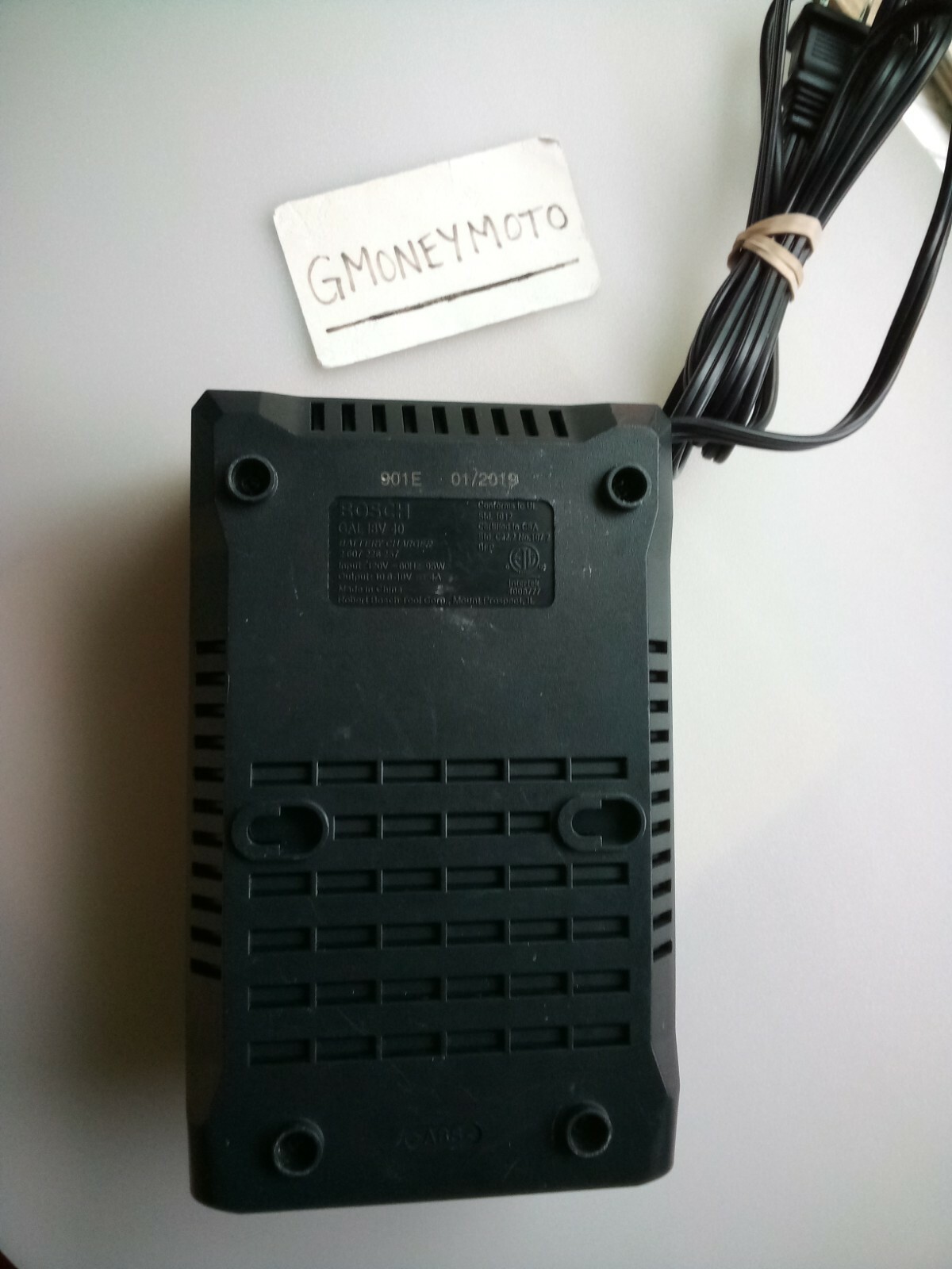 Bosch Professional GAL18V-40 Battery Charger
