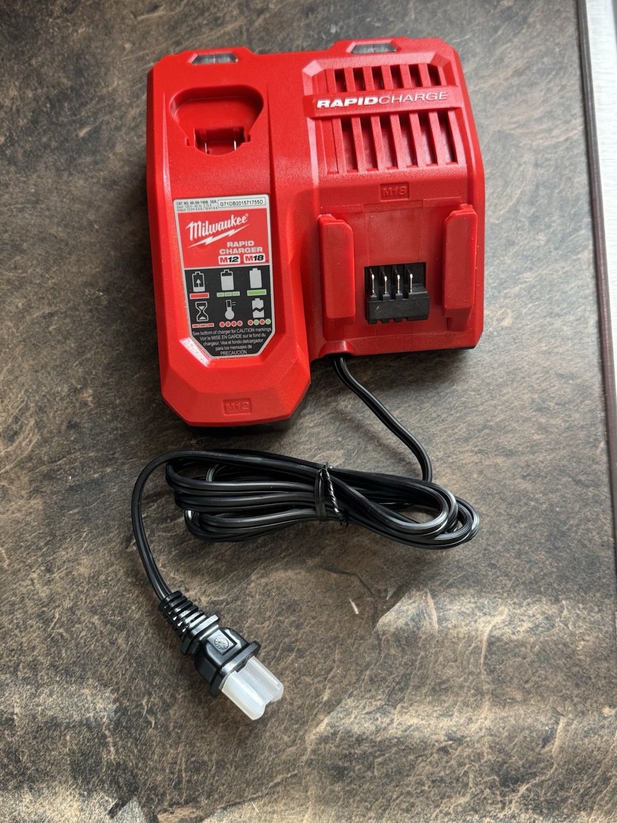 Milwaukee M12 M18 Rapid Charger 48-59-1808 Charges 2 Batteries 12V 18V
