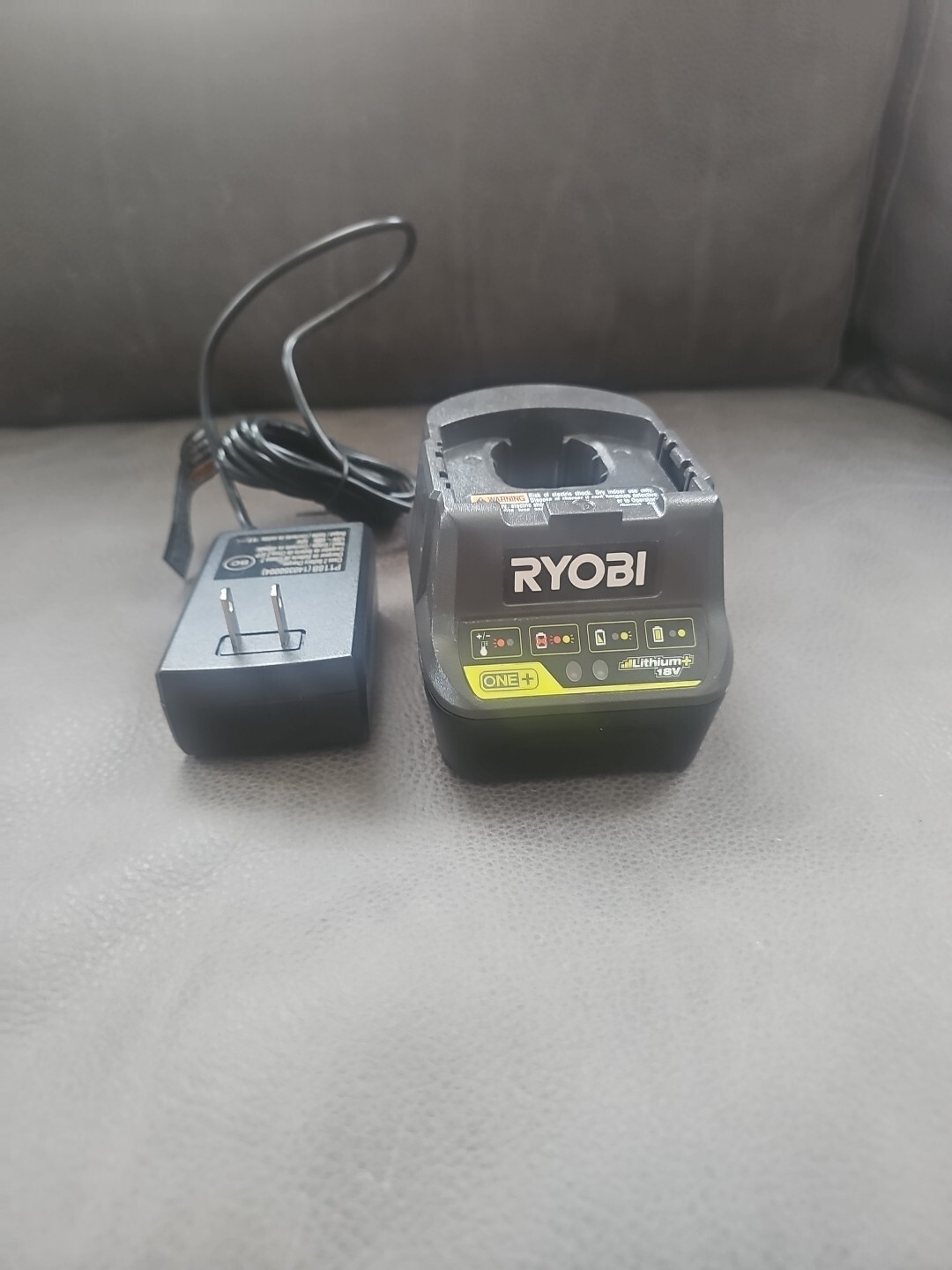 Ryobi One P118B 18V Lithium Ion Battery Charger