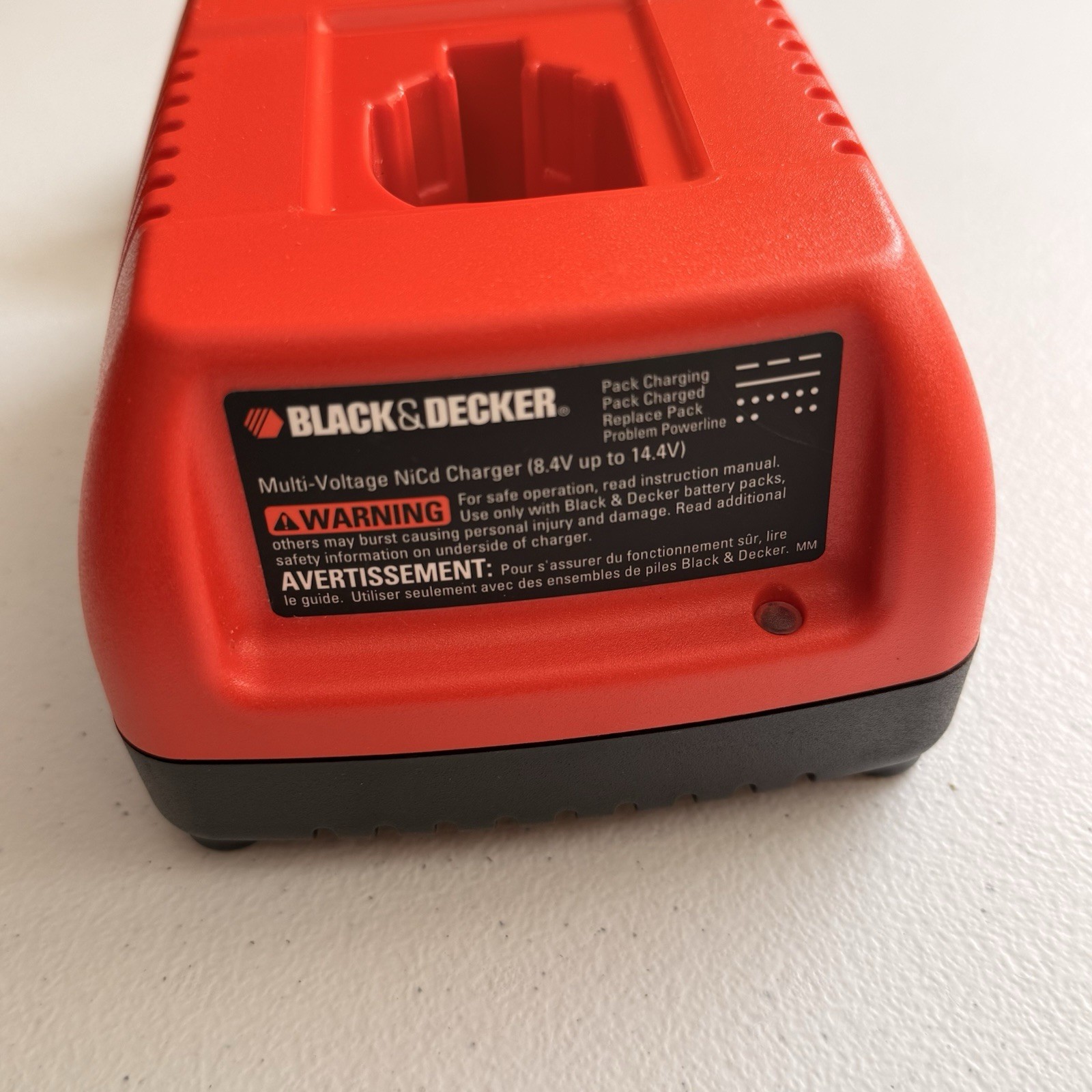 Black & Decker PS1MVC Multi-Voltage NiCd Battery Charger 8.4V up to 14.4V