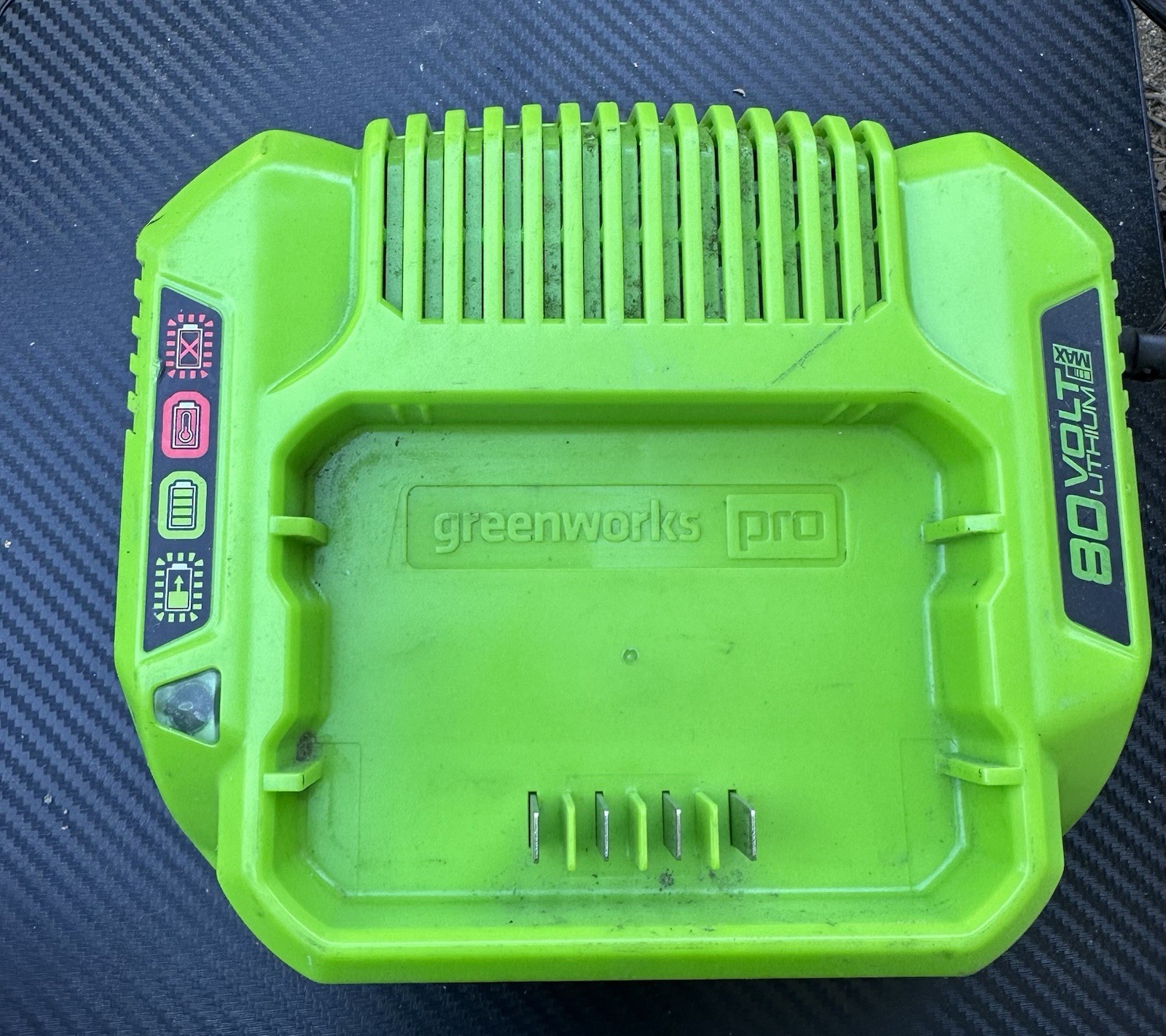 Greenworks 80V 2A Standard Charger GCH8020