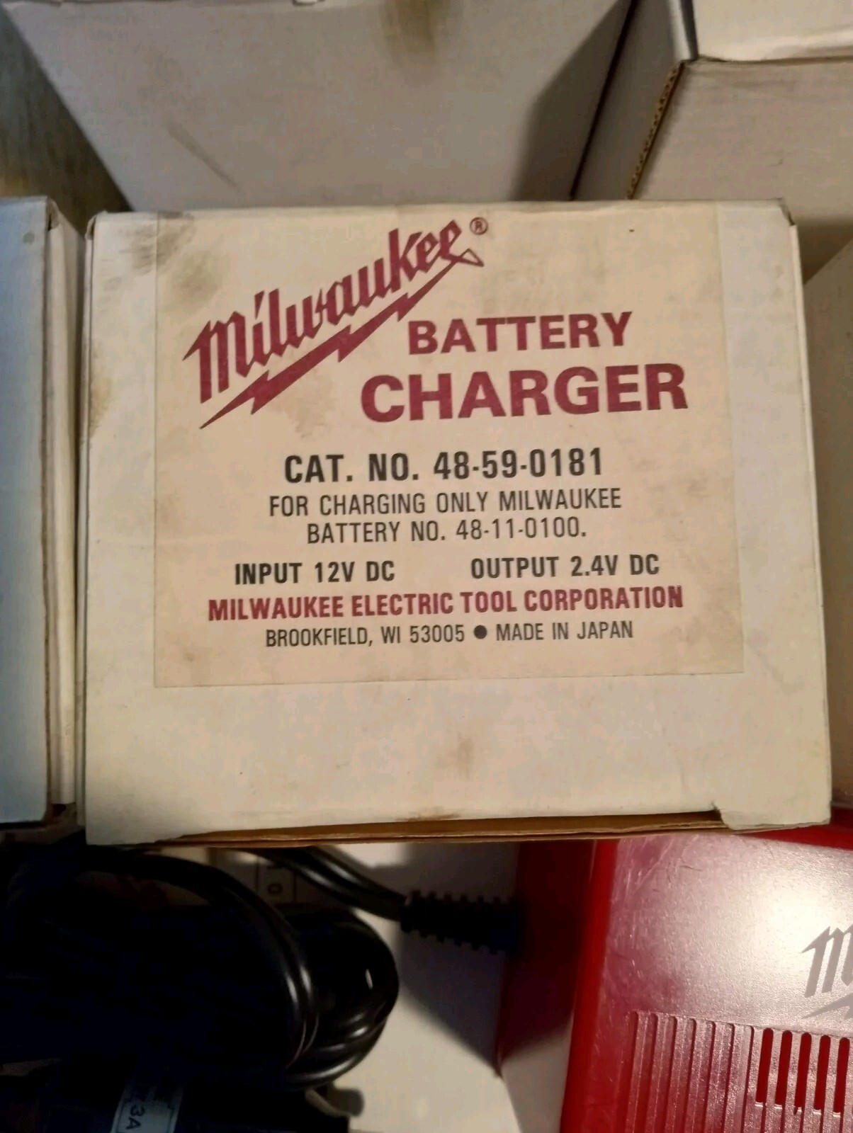 MILWAUKEE NOS BATTERY CHARGER 12V DC 48-59-0181 ** DC PLUG ONLY**