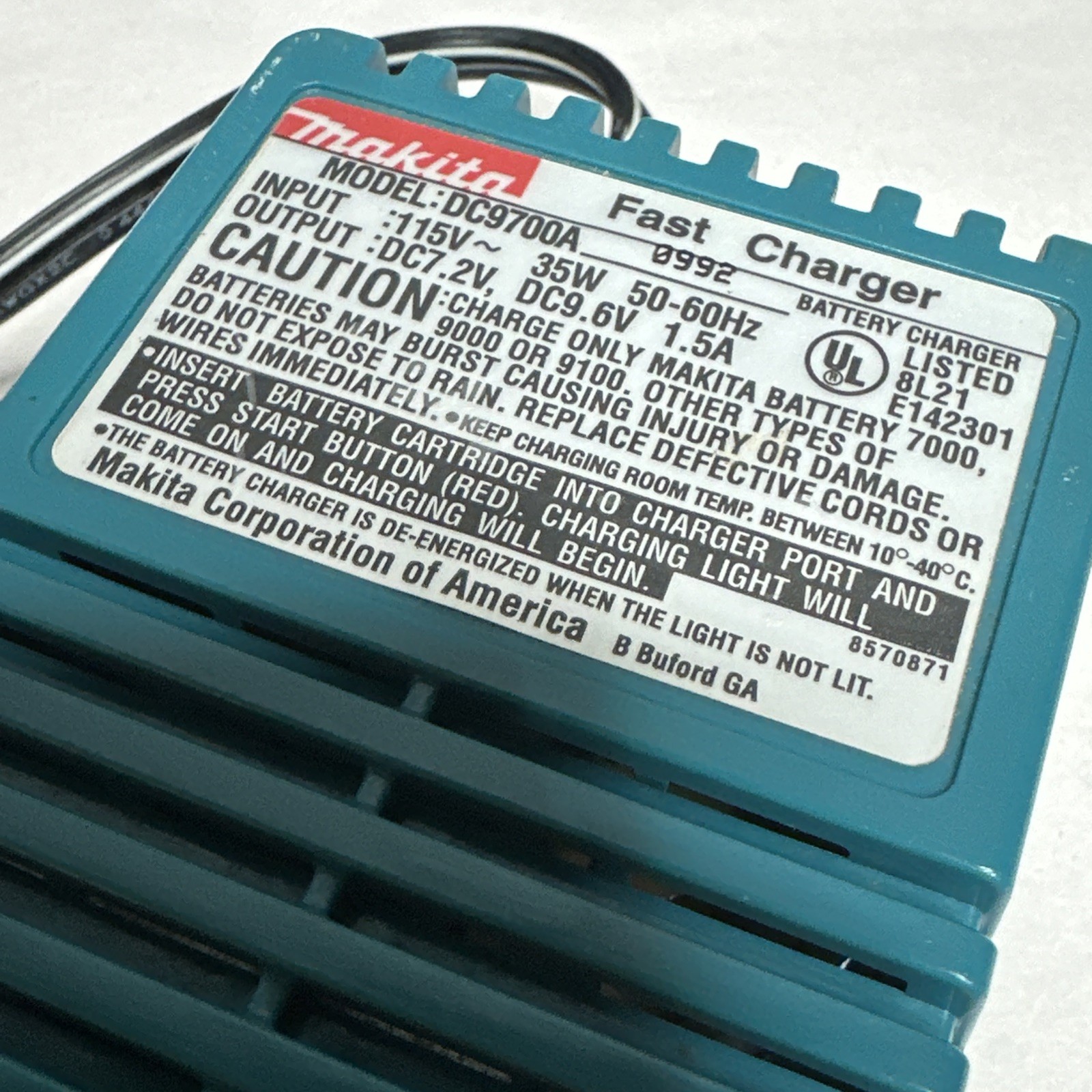 Makita DC9700A 9.6V Battery Fast Charger Genuine OEM Used Good