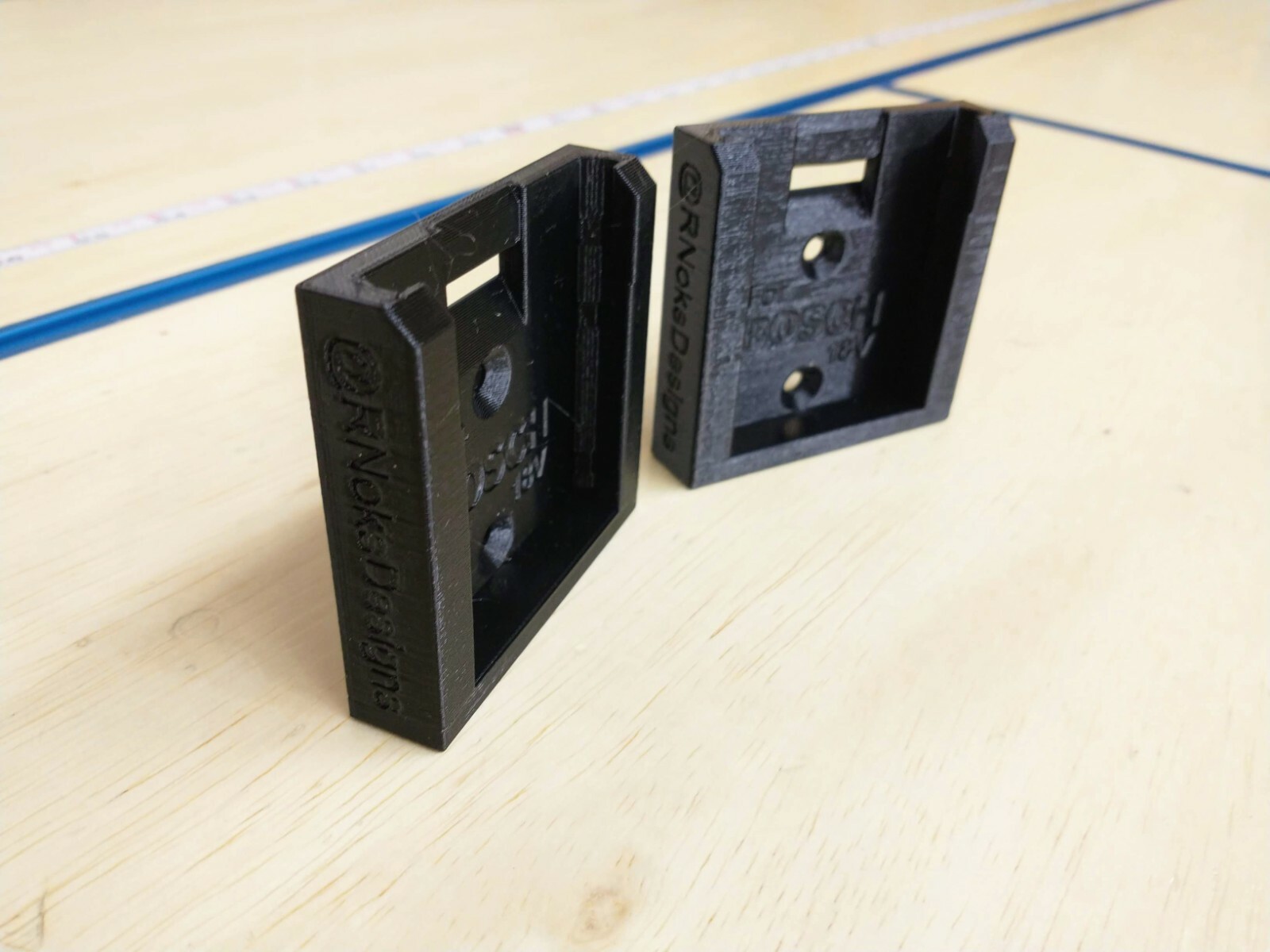 Wall Mount for Bosch BC660 Charger with Optional 18V Battery Mounts, Made in USA