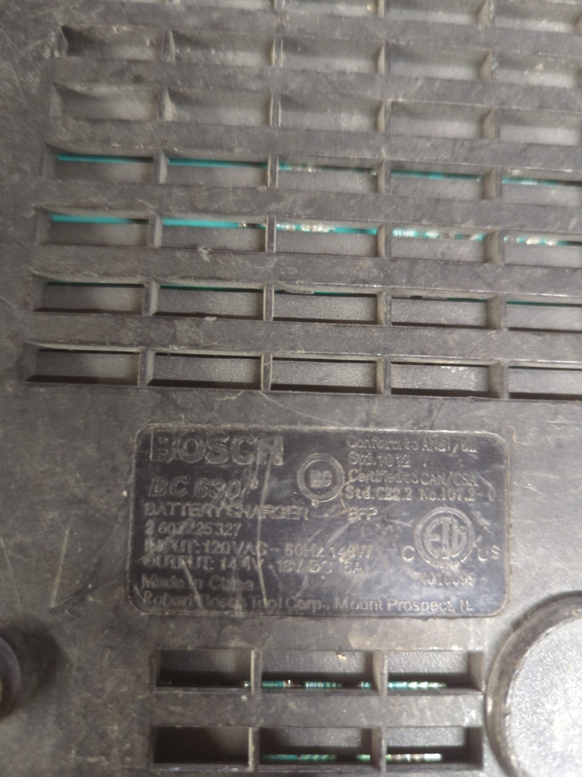 BOSCH BC630 14.4 Volt to 18 Volt Lithium Battery Charger BC 630