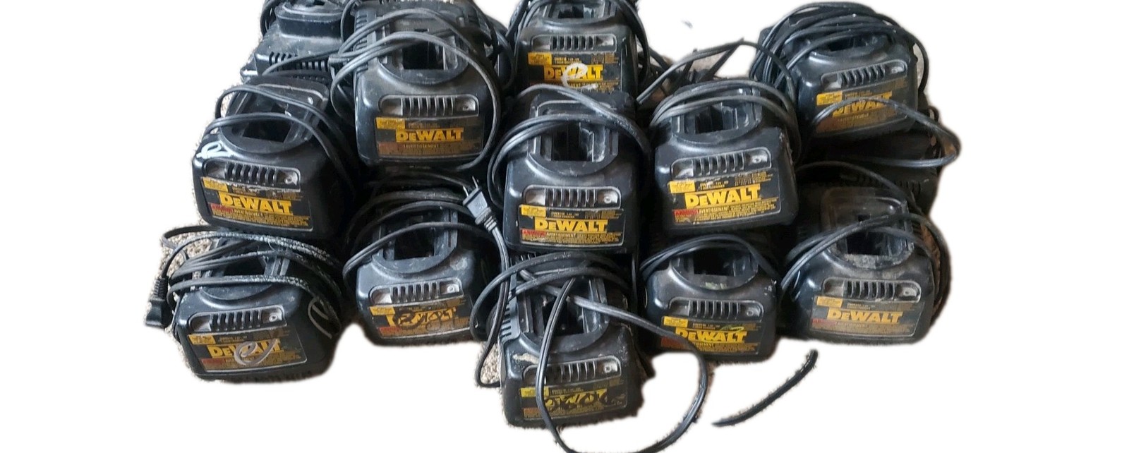 Lot Of 13+ : Dewalt DW9116 7.2-18V 1-Hour NiCd Battery Charger Black