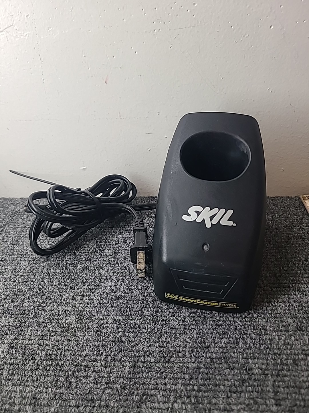 Skil LIC72 Smart Charge System Battery Charger for 7.2V Li-ion Battery – OEM