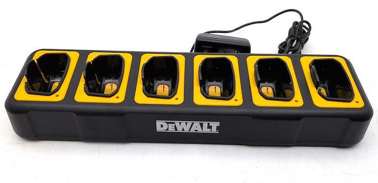 DEWALT DXFRSCH6-800 6-Port Charger | for FRS800 Walkie Talkies/ 2way Radio 5.5V