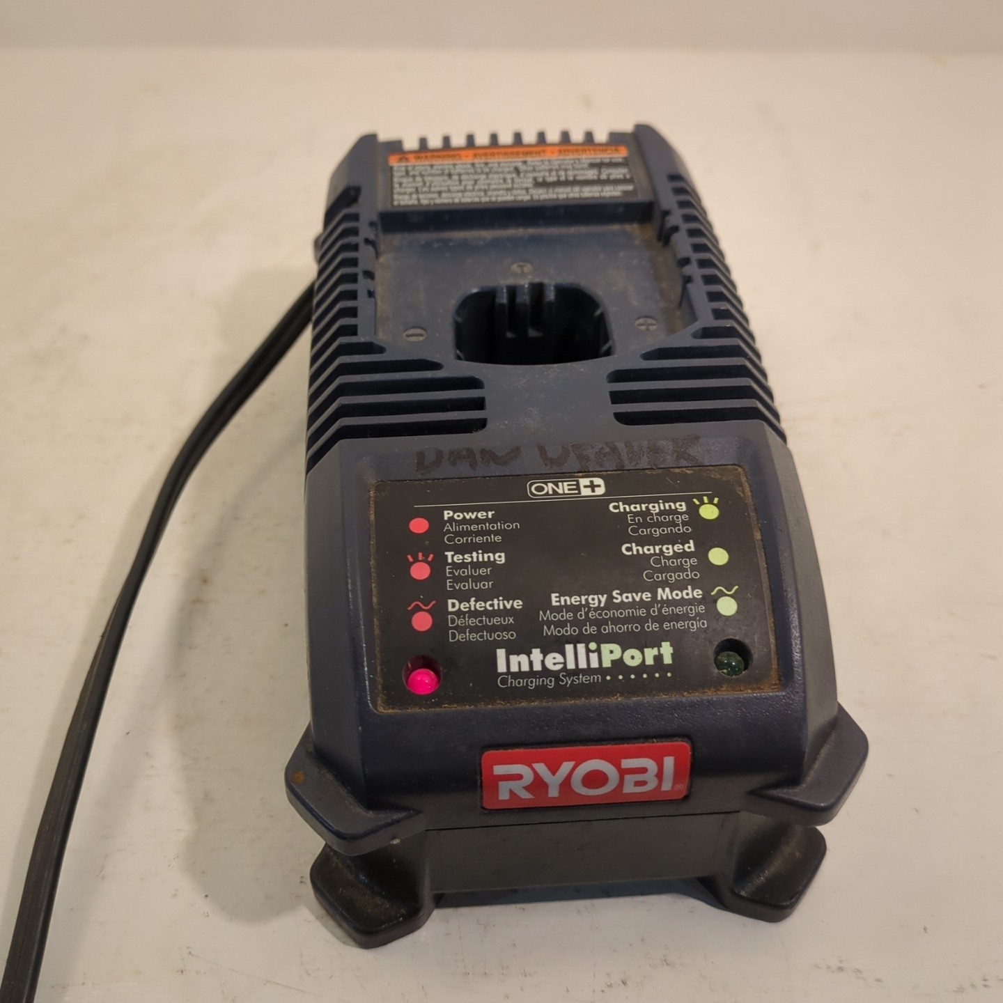 Ryobi P115 One+ IntelliPort 18 Volt NiCad battery charger Genuine