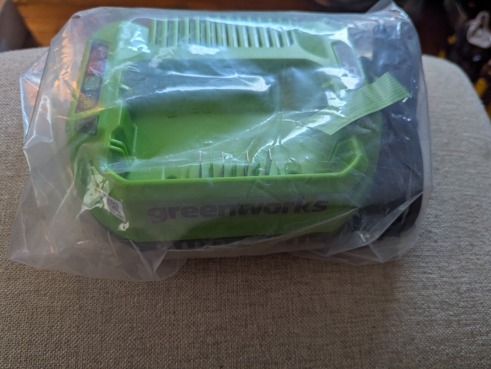 Greenworks 80V 2A Standard Charger GCH8020 (Slightly Used)