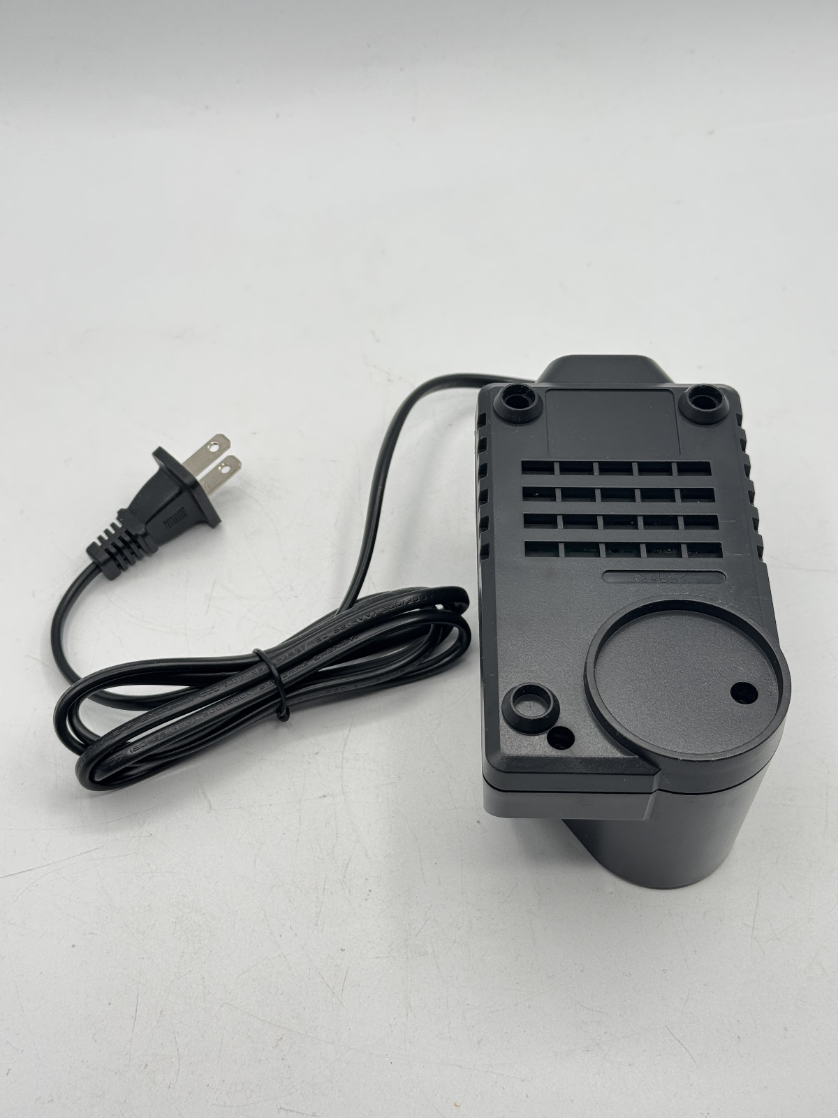 Ni-MH Ni-CD Battery Charger For Bosch BAT038 BAT048 BAT120 7.2V-18V Power Tool