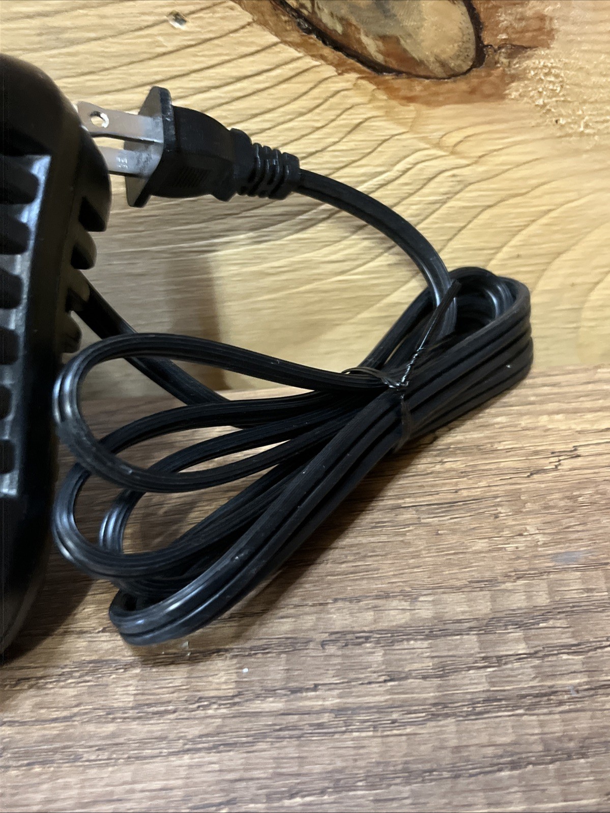 Dewalt DCB1104, 12V/20V Lithium Ion Battery Charger (Lot of 2), Dcb115 Oem Orig