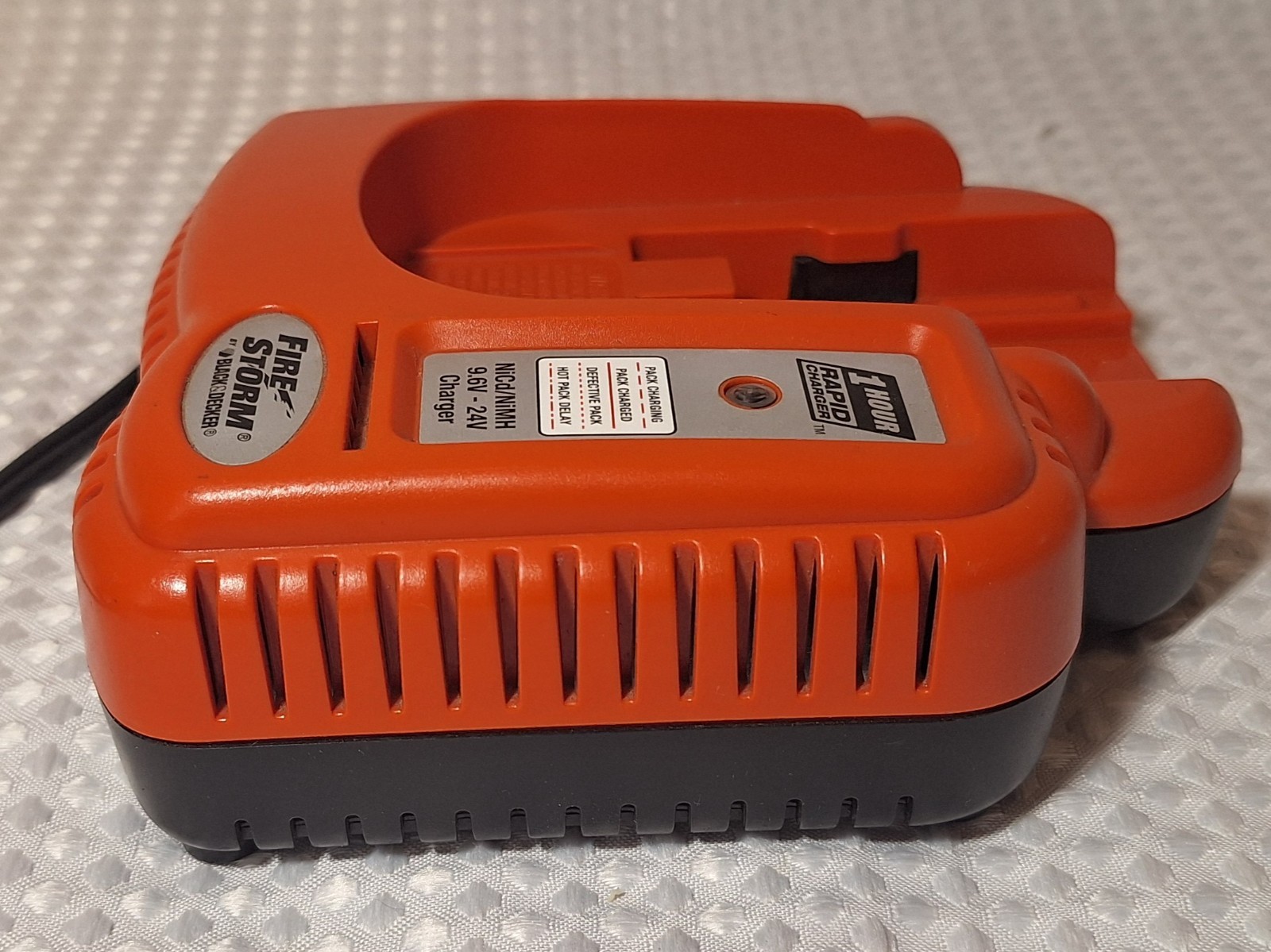 Black & Decker BDCCN24 Type 1 9.6V-24V Rapid Charger Battery Charger