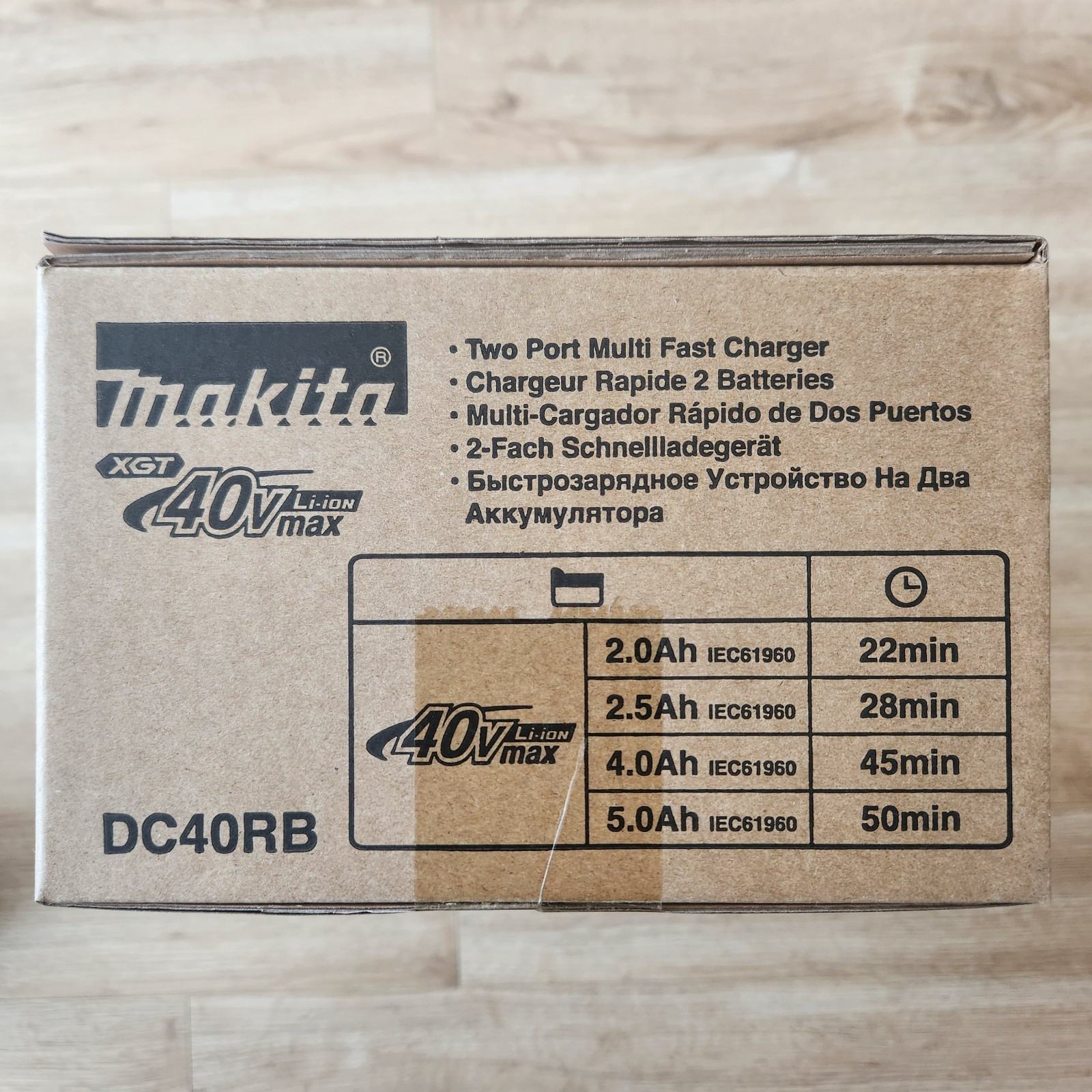 Makita DC40RB 40V Max XGT Li-ion Dual Port Rapid Optimum Battery Charger 220V