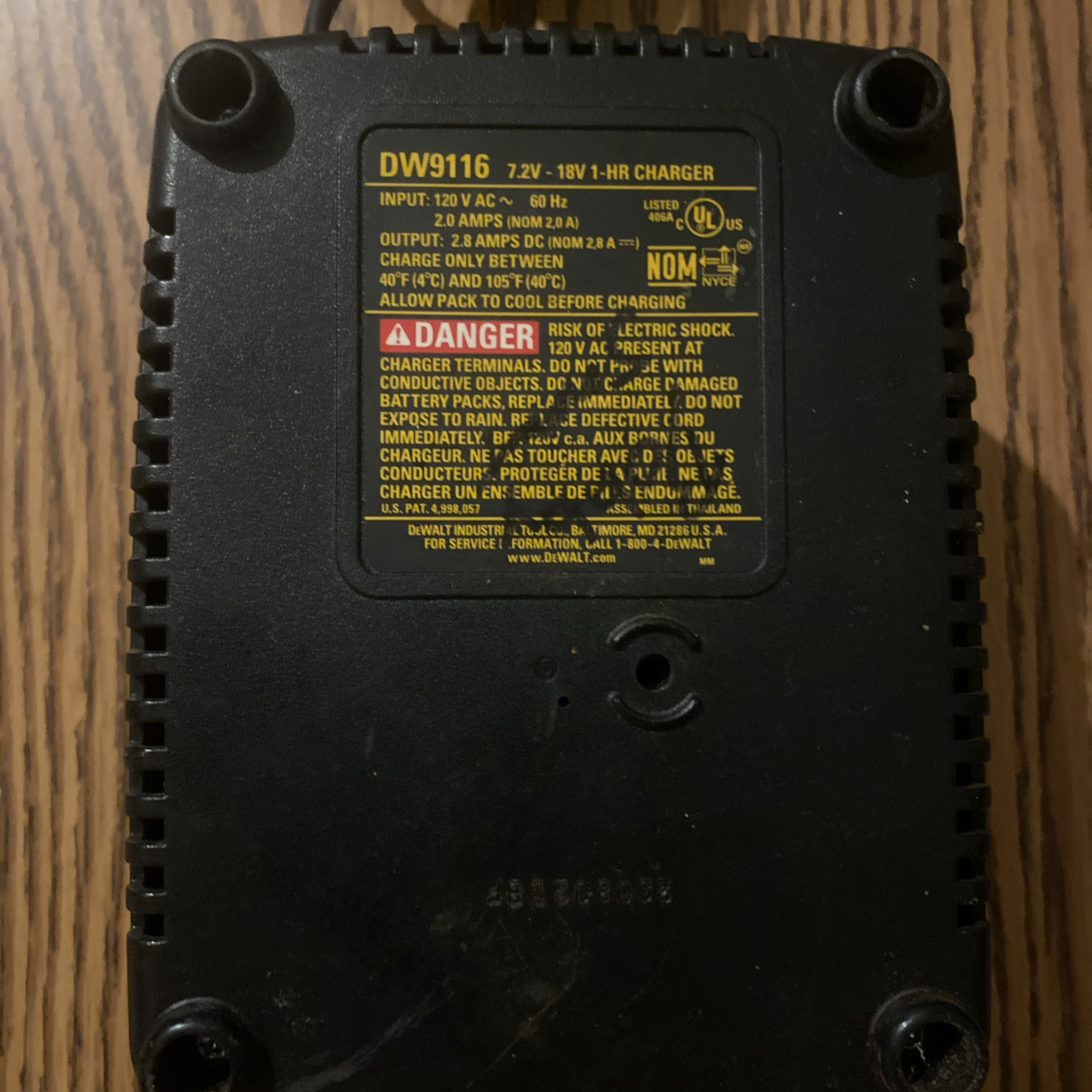DeWalt DW9116 Battery Charger 7.2v – 18v 1 Hour NiCd Genuine Original OEM