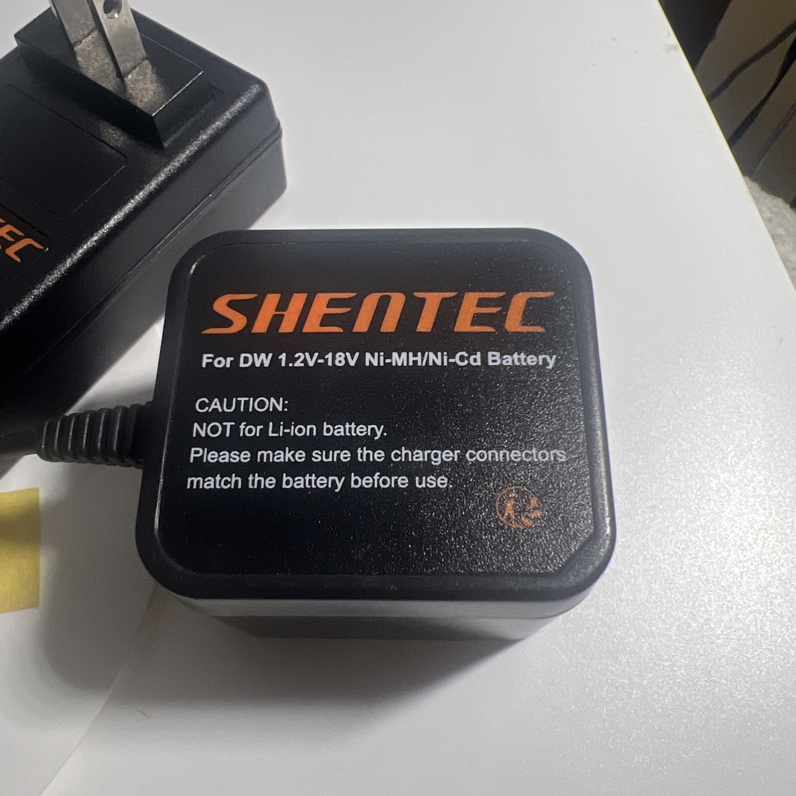 Shentec 1.2V-18V Battery Charger for Makita Batteries that fit Ridgid 320E