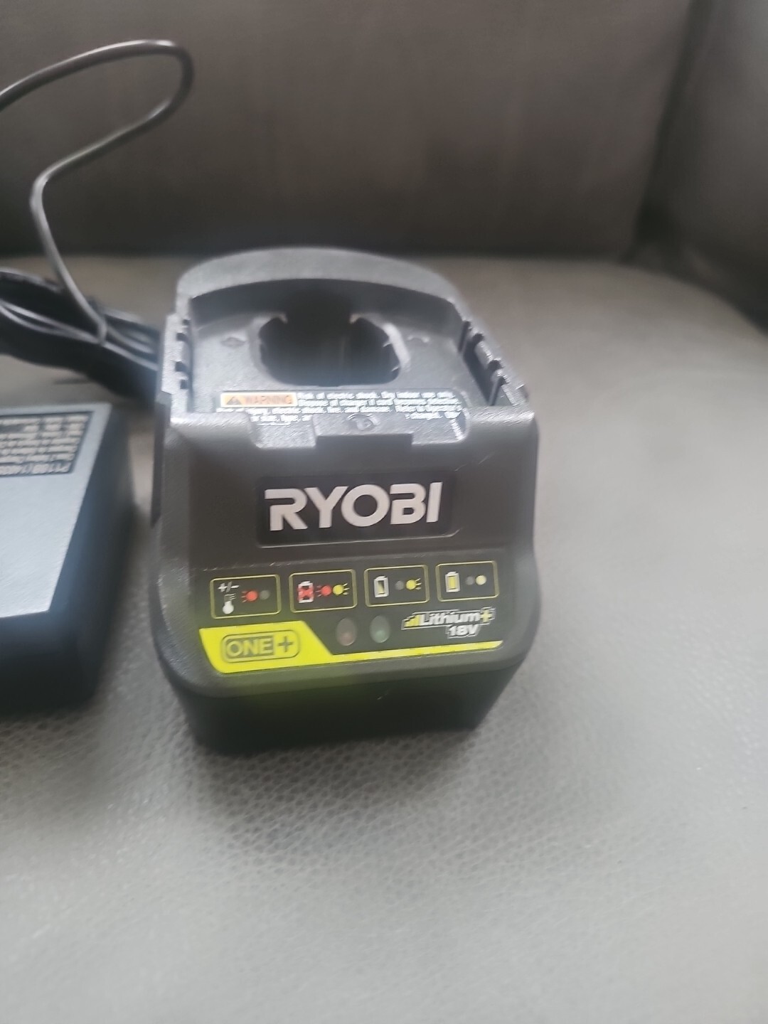 Ryobi One P118B 18V Lithium Ion Battery Charger