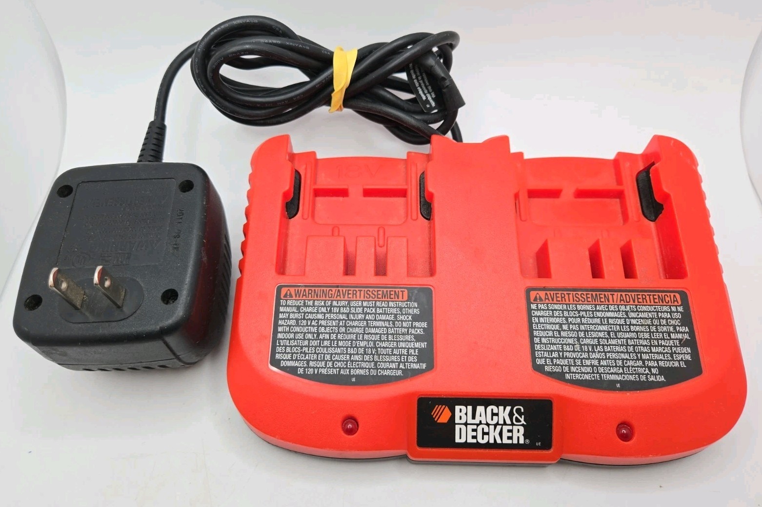 Black & Decker OEM Fire Storm 18v Dual 2 Port Battery Charger UD-18V2C BDDC180