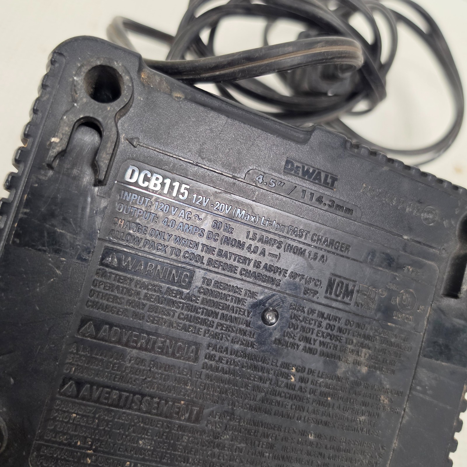 DeWalt 12V 20V Lithium-Ion Battery Charger – DCB115