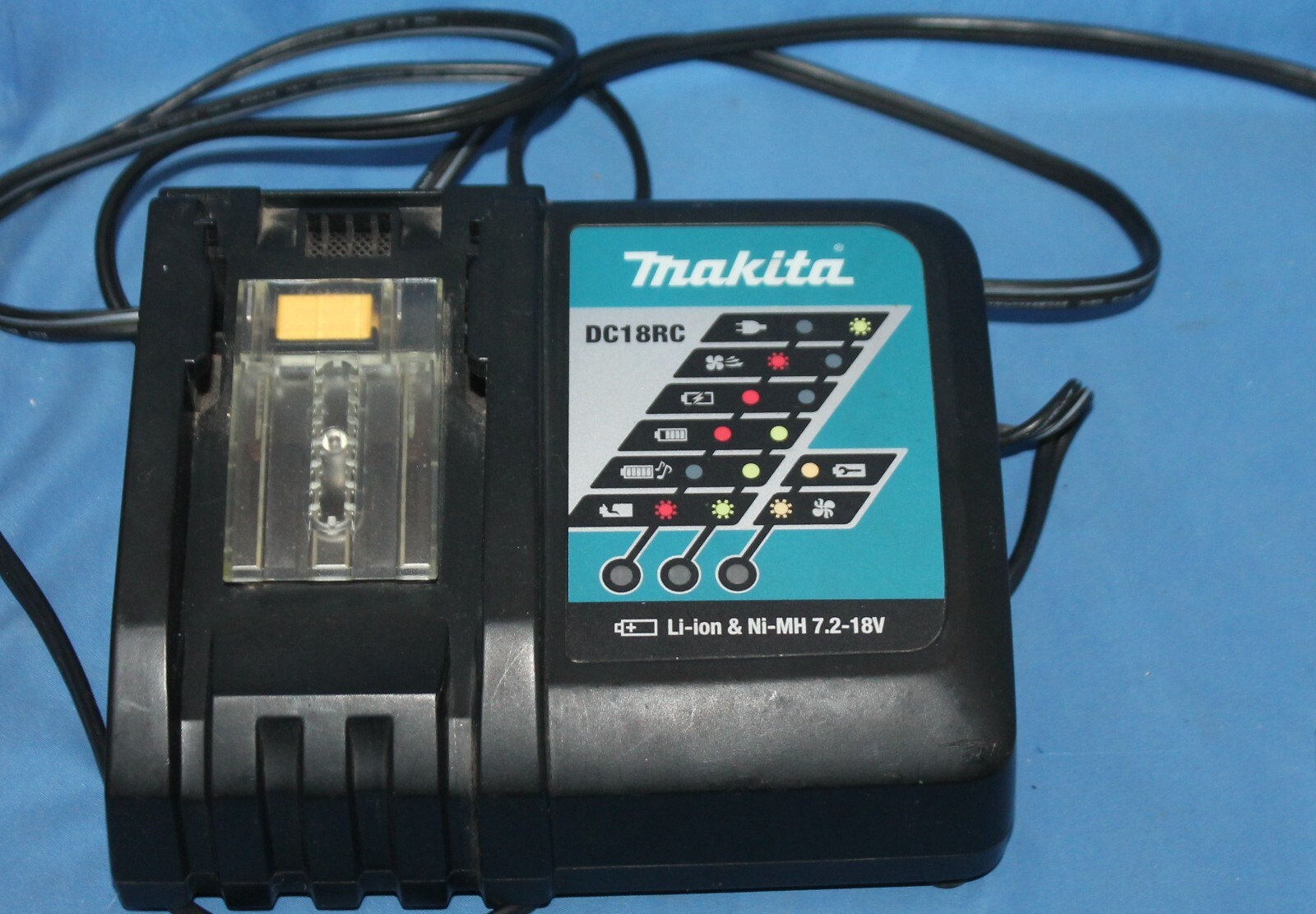 Makita DC18RC Fast Charger