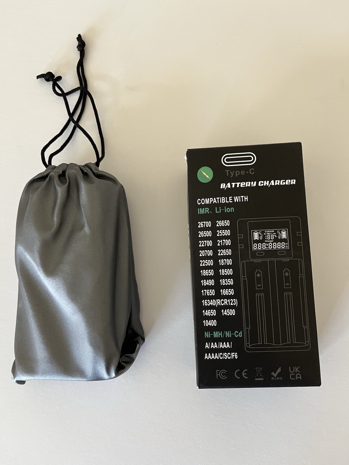 Battery Charger Double Slot LCD Swanlake 18650 Inteligent Battery Charger 3.7V