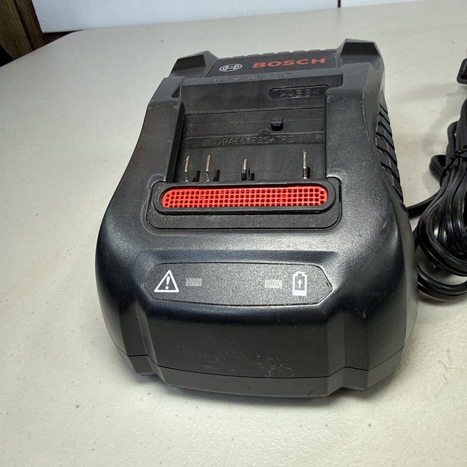 Bosch BC 1880 Battery Charger 14.4V-18V 8A | P/N 2 607 225 927