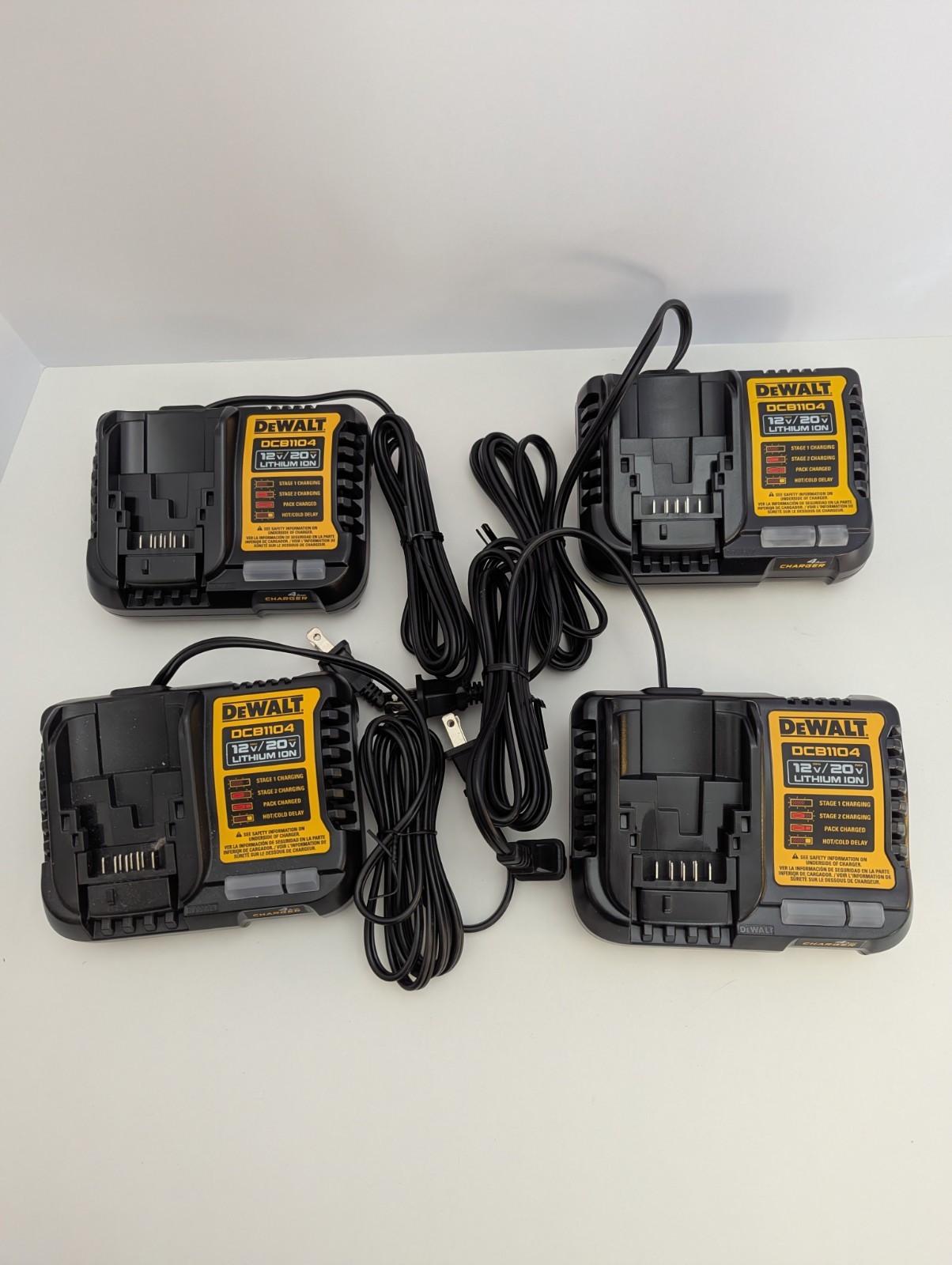 4x NEW DeWALT 4-Amp Battery Charger 12V & 20V Volt MAX Li Ion DCB1104 20 Volt