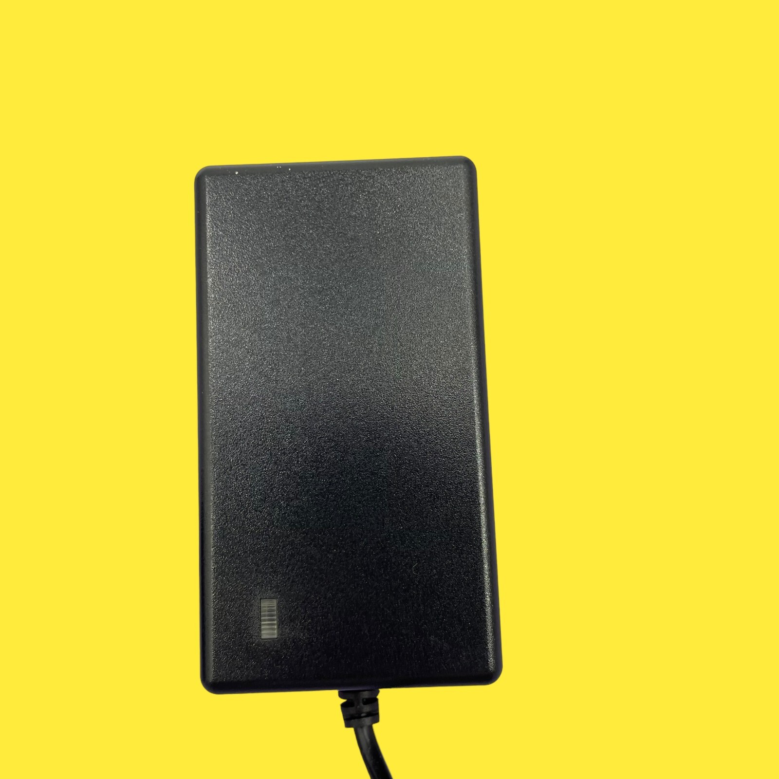 CreaBest Battery Charger LI-ION 10.8V 50/60HZ Black #100 z65b247