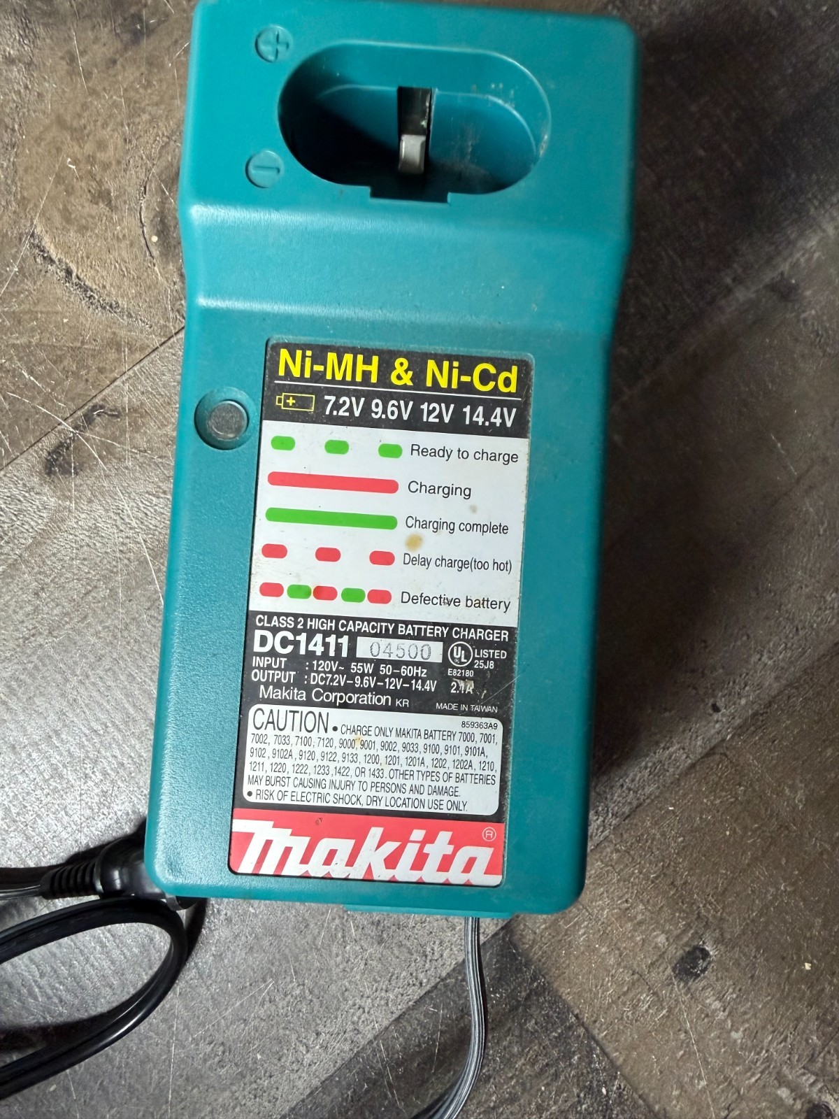 Makita DC1411 Battery Charger Ni-MH Ni-Cd 7.2V 9.6V 12V 14.4V