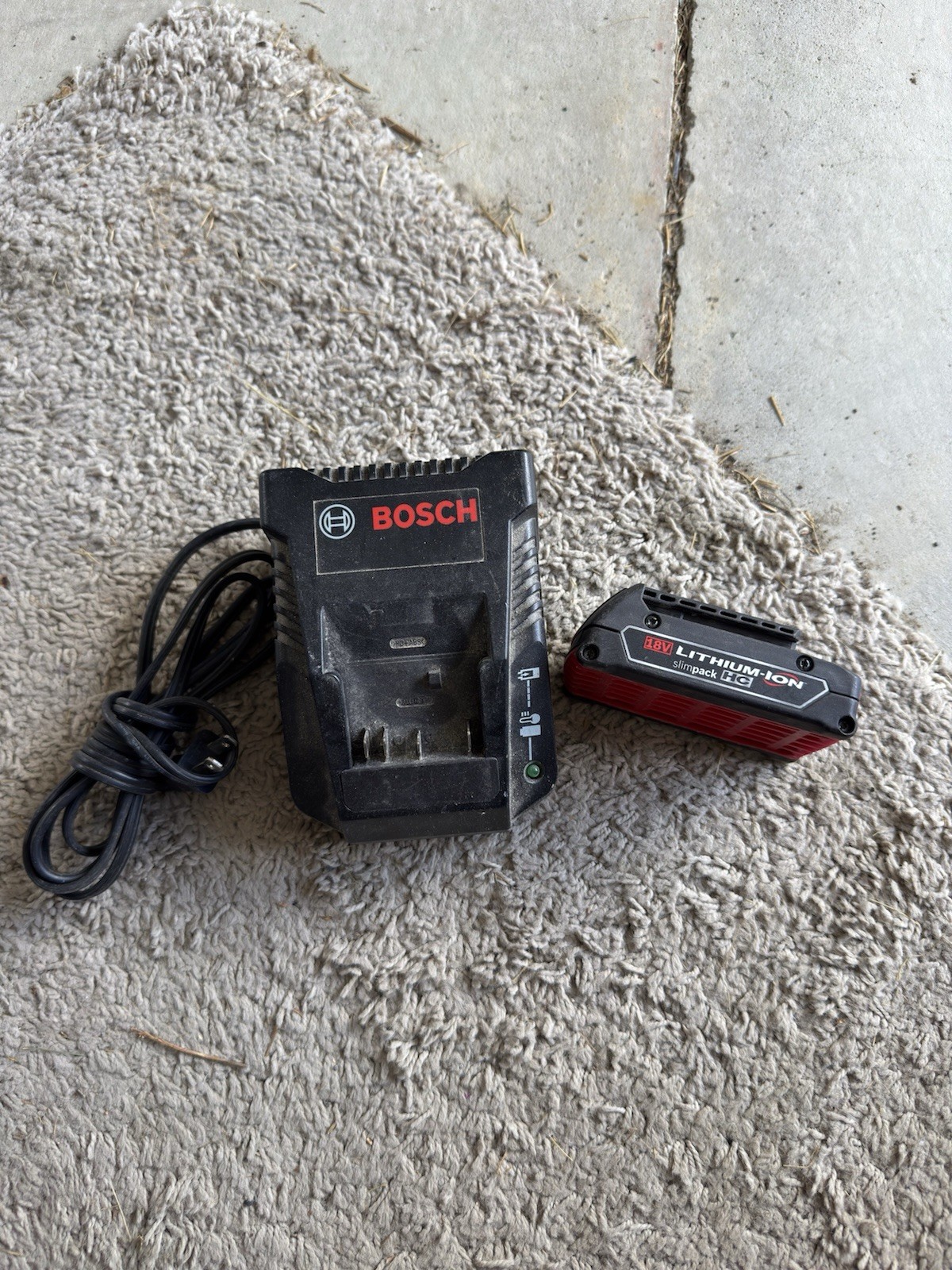BOSCH Charger BC660 Plus Battery