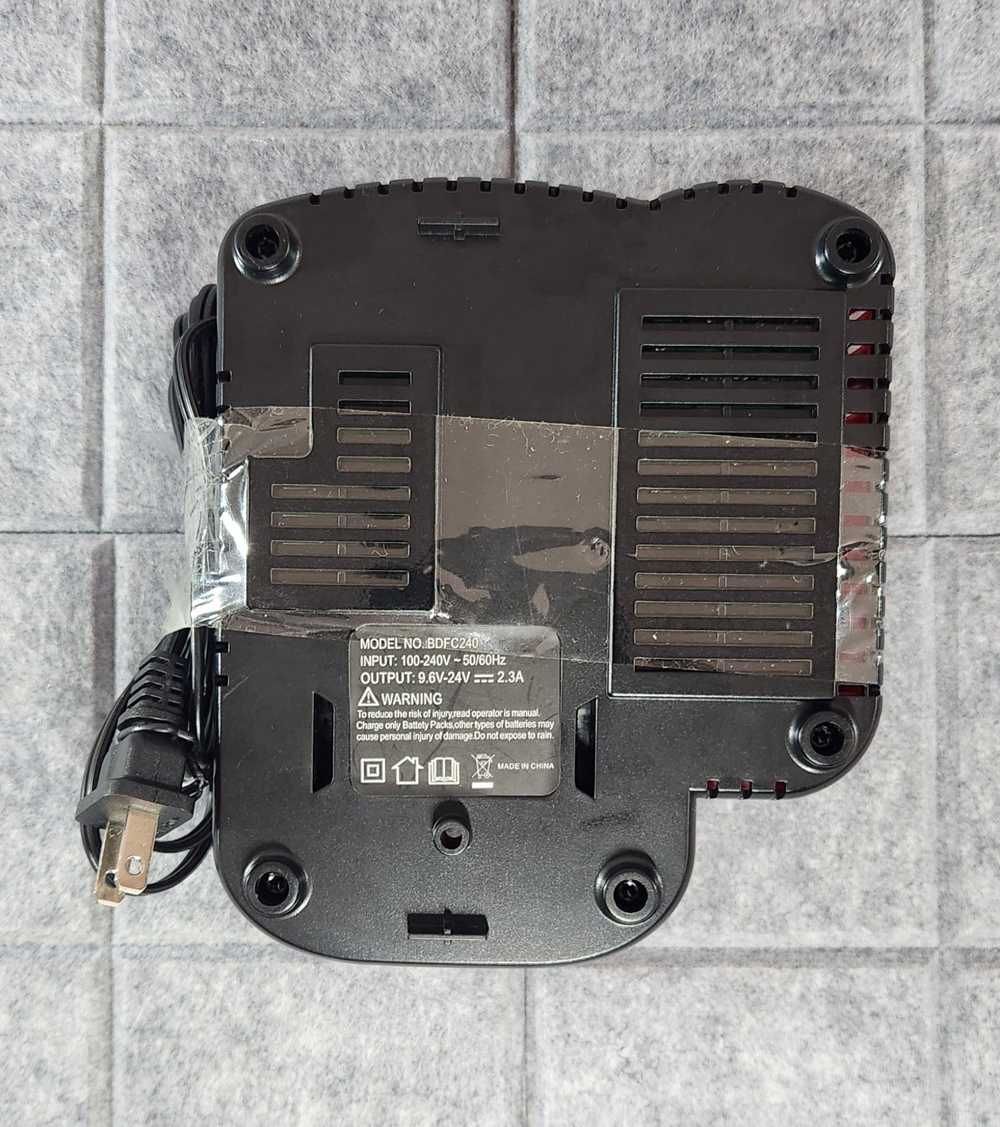 BDFC240 Rapid Battery Charger 9.6V-24V Battery