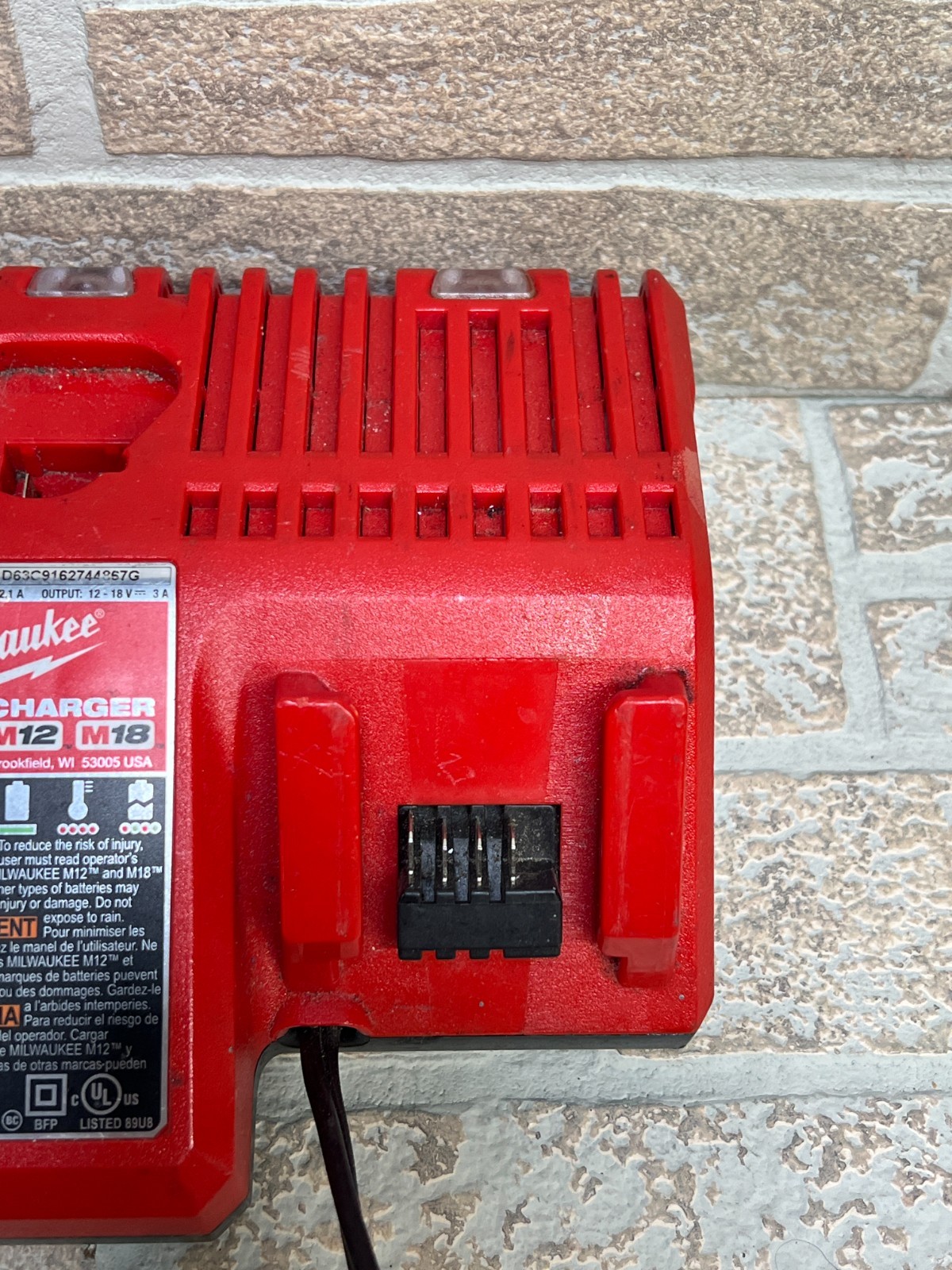 MILWAUKEE 18V M12 / M18 LITHIUM ION CHARGER