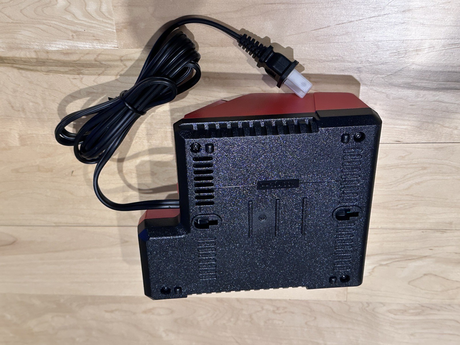 NEW GENUINE Milwaukee 48-59-1812 M12/M18 12V/18V Multi-Voltage Battery Charger
